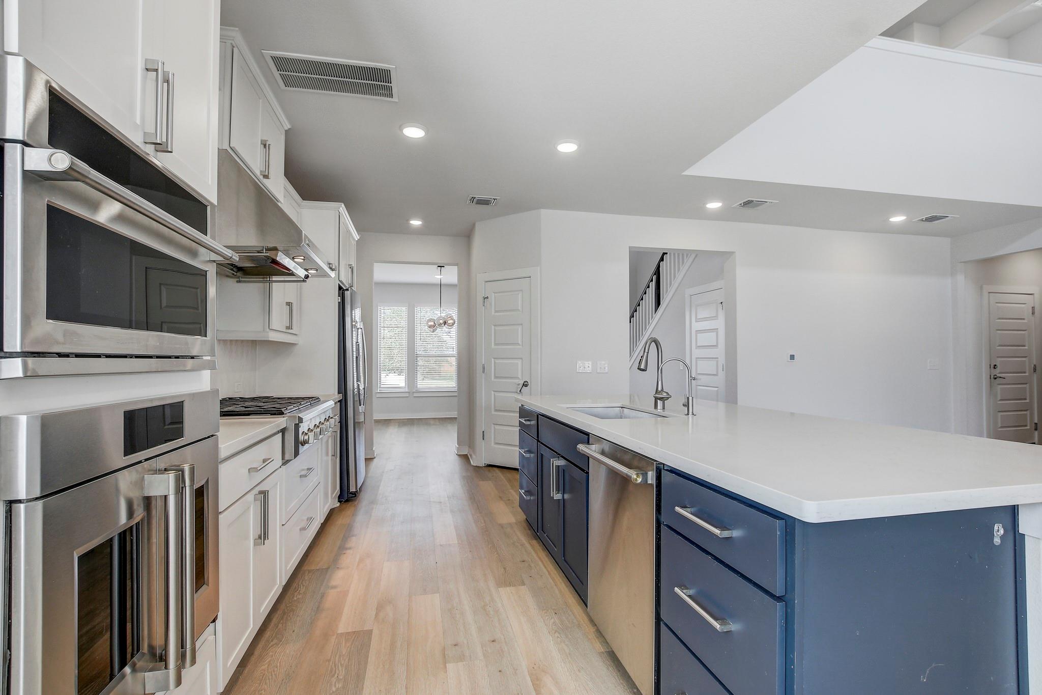 8201 Spire Vw Property Photo 8