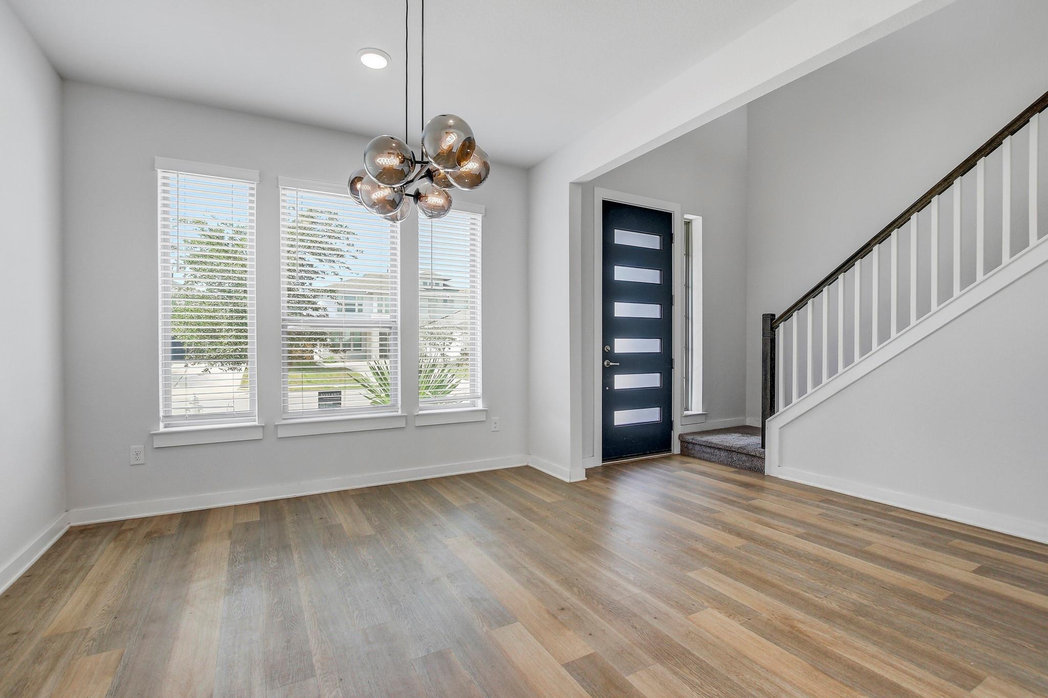 8201 Spire Vw Property Photo 14