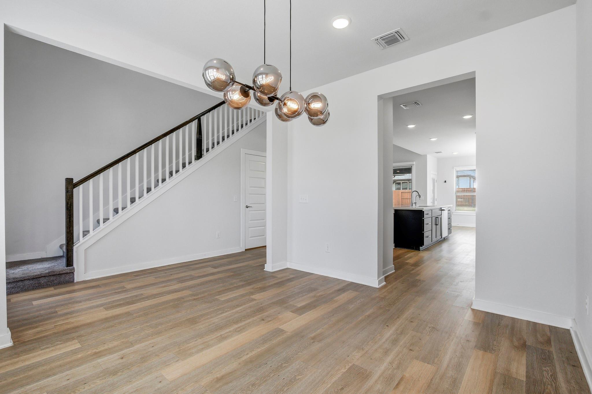 8201 Spire Vw Property Photo 15
