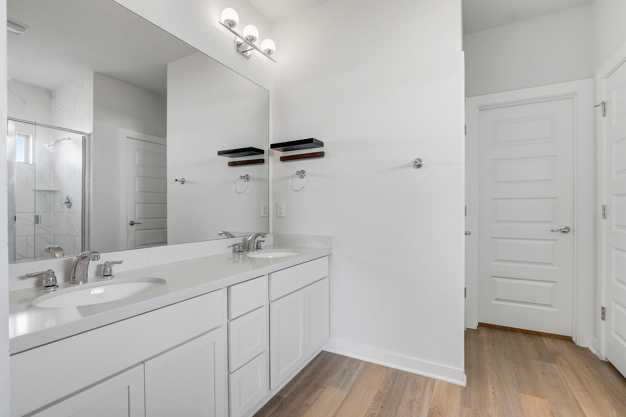 8201 Spire Vw Property Photo 19