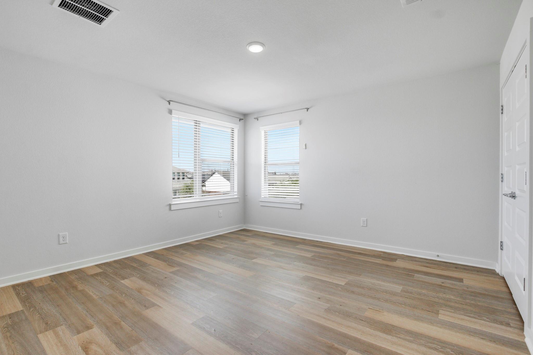 8201 Spire Vw Property Photo 23