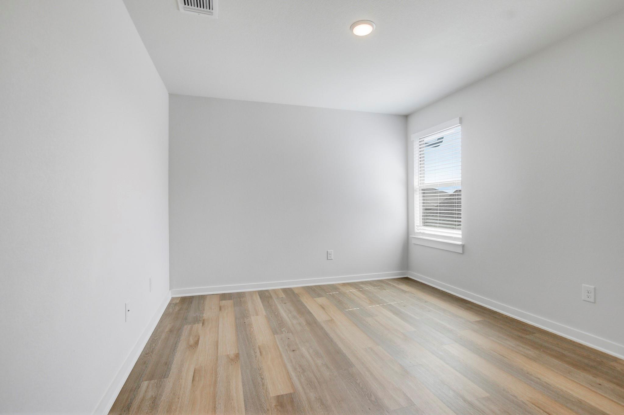 8201 Spire Vw Property Photo 31