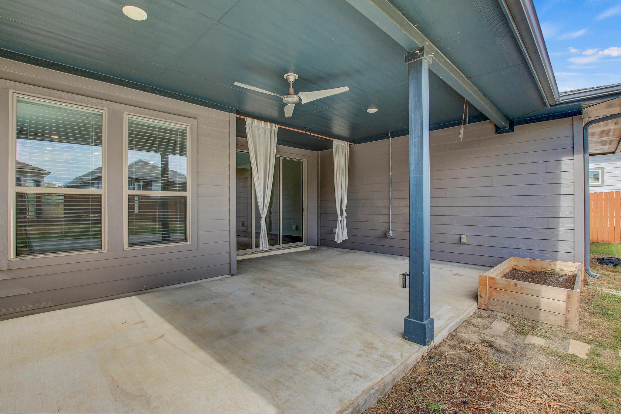 8201 Spire Vw Property Photo 34