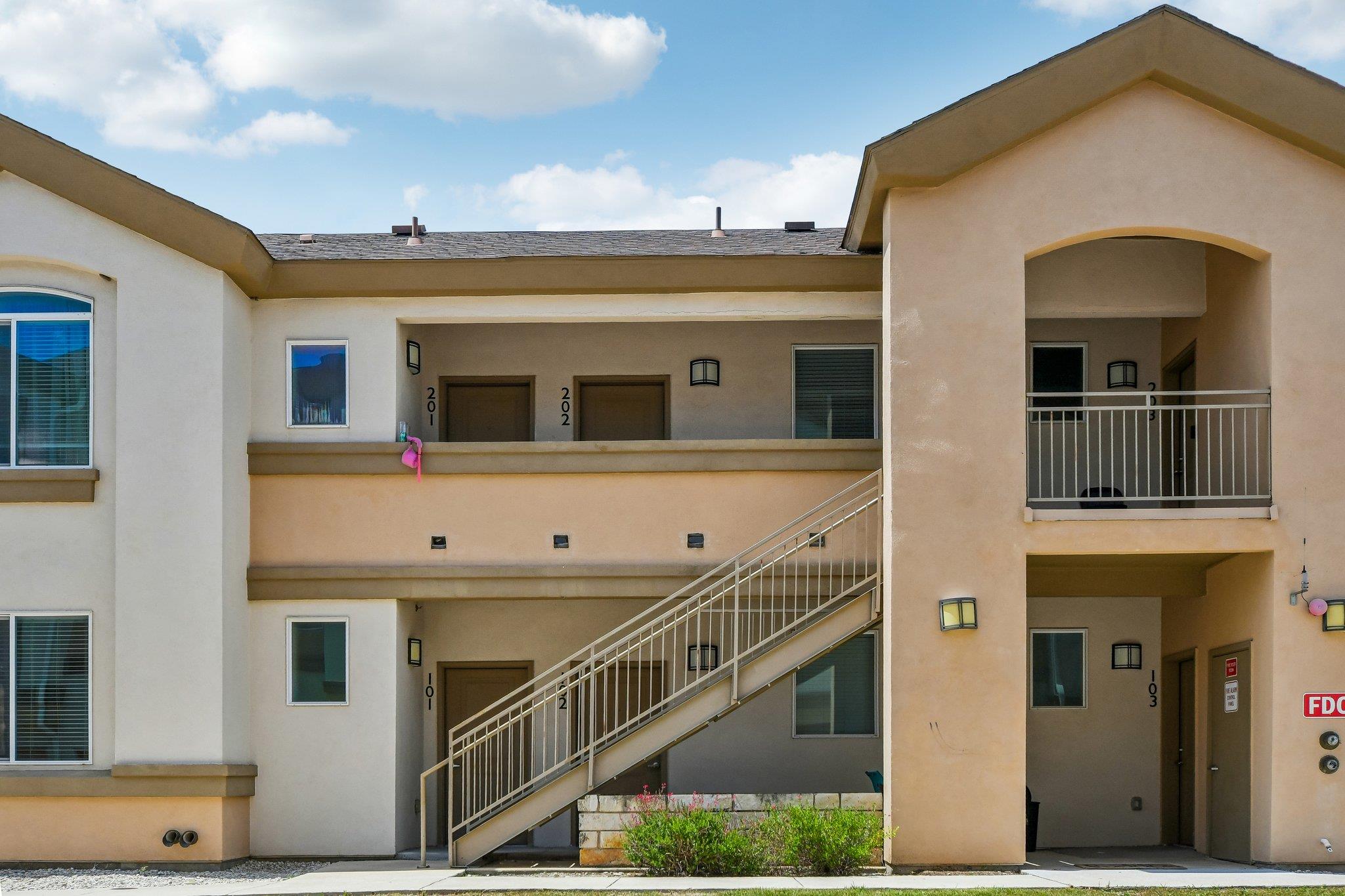 1201 Whitestone Blvd #i-102 Property Photo 1