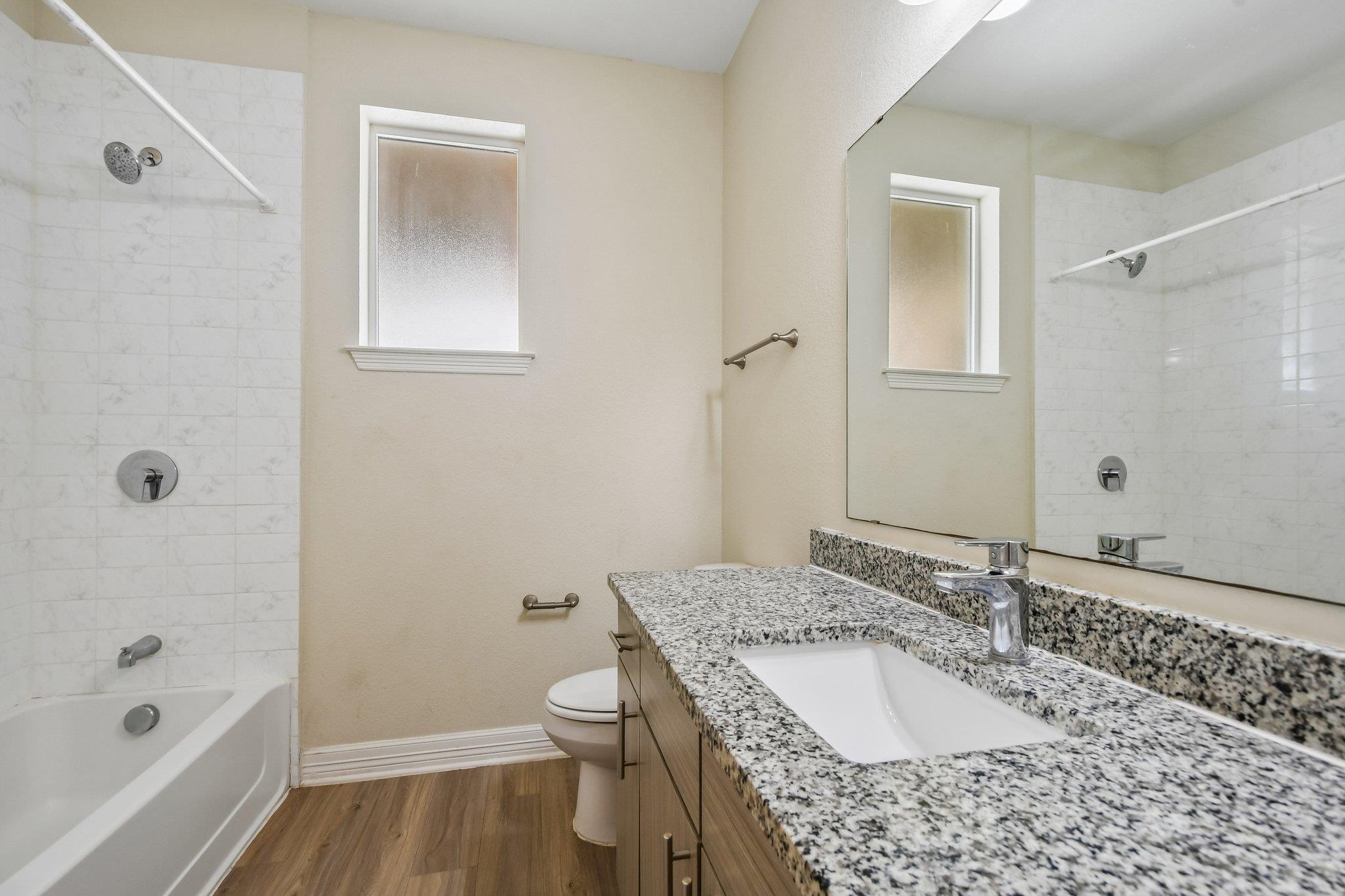 1201 Whitestone Blvd #i-102 Property Photo 16