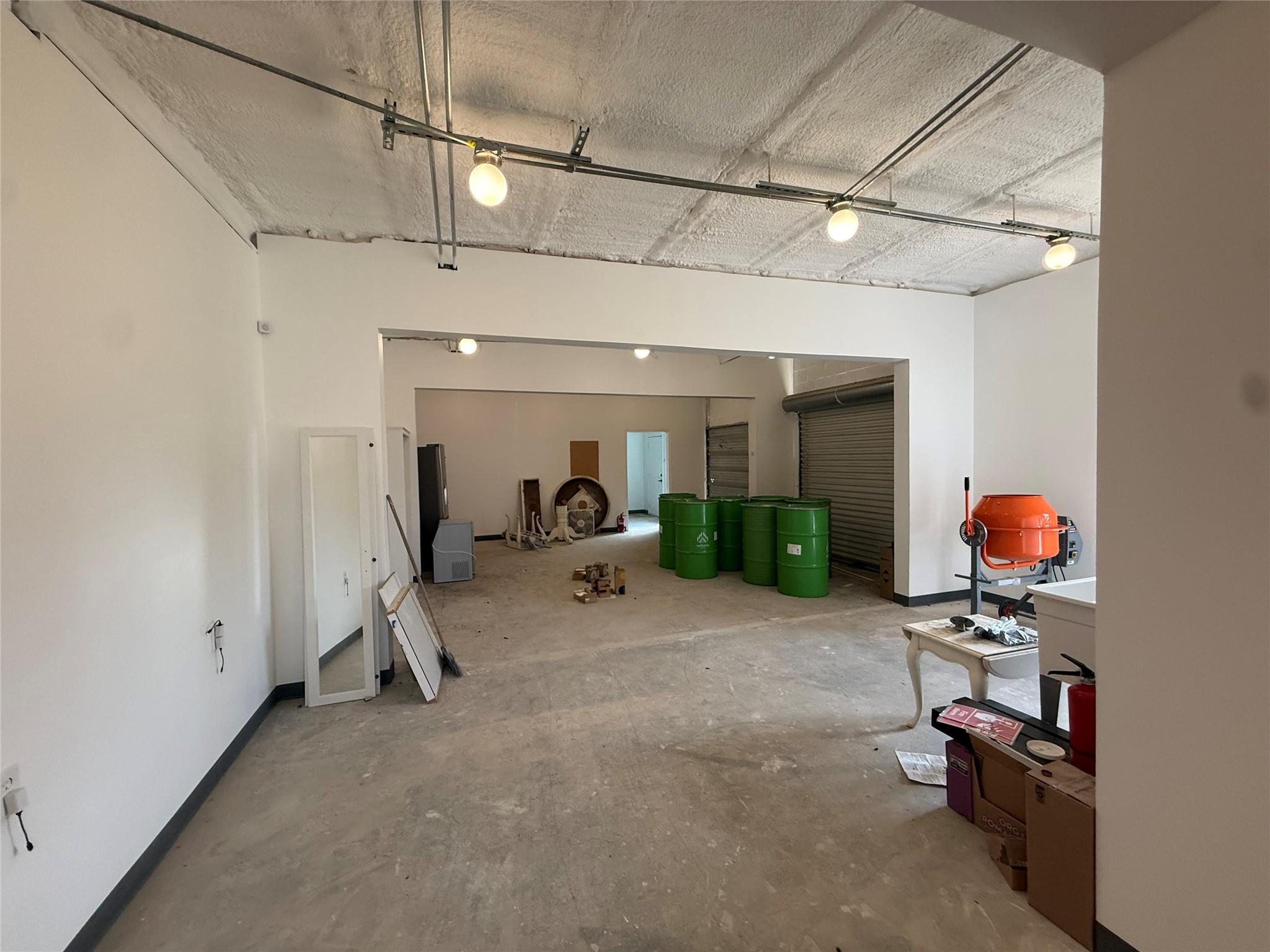 117 S Main St Property Photo 15