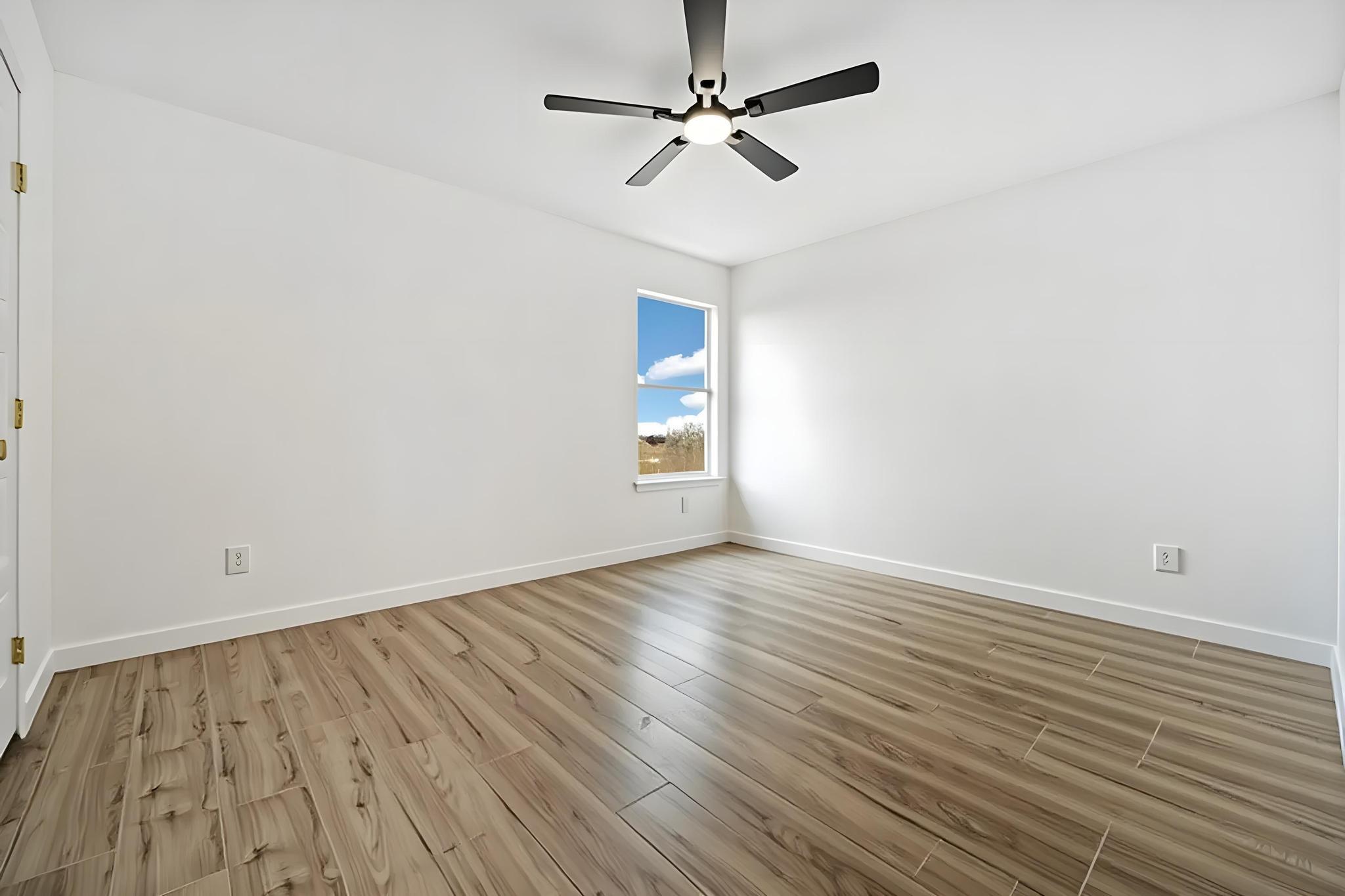 13501 Sierra Wind Ln Property Photo 8