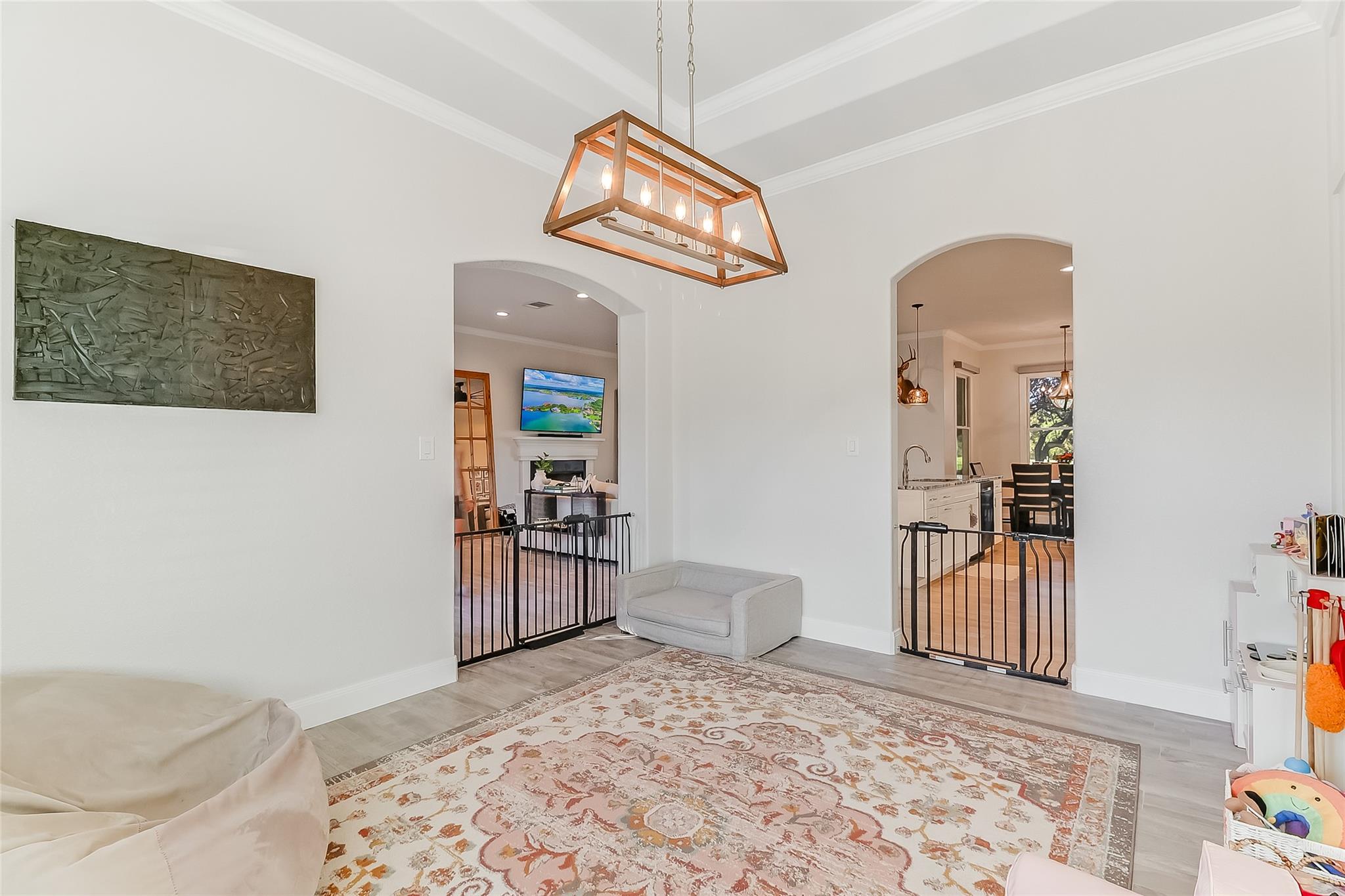 216 Enclave Dr Property Photo 7