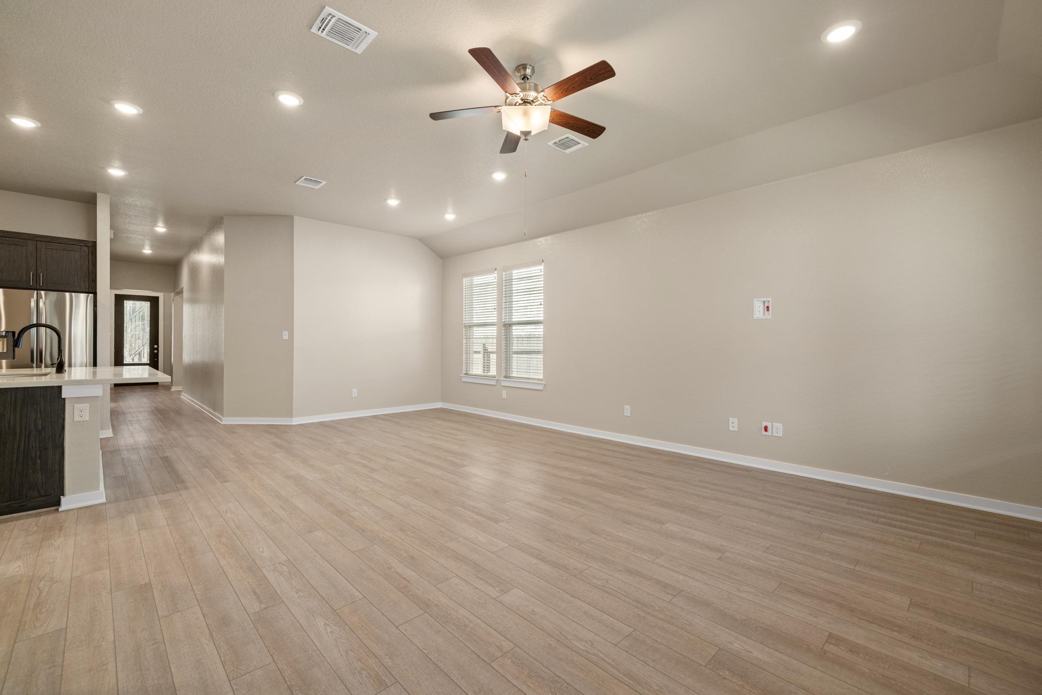 4317 Chapel Hill St Property Photo 11