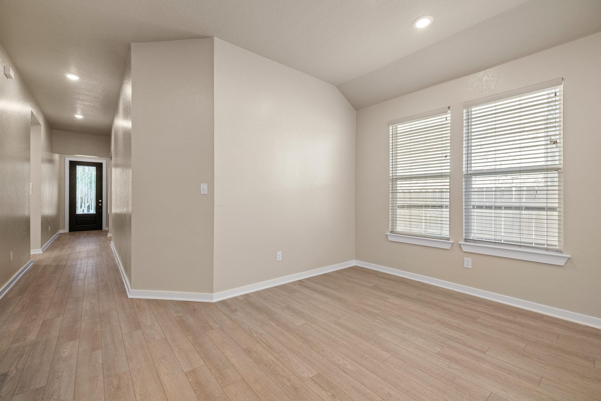 4317 Chapel Hill St Property Photo 13