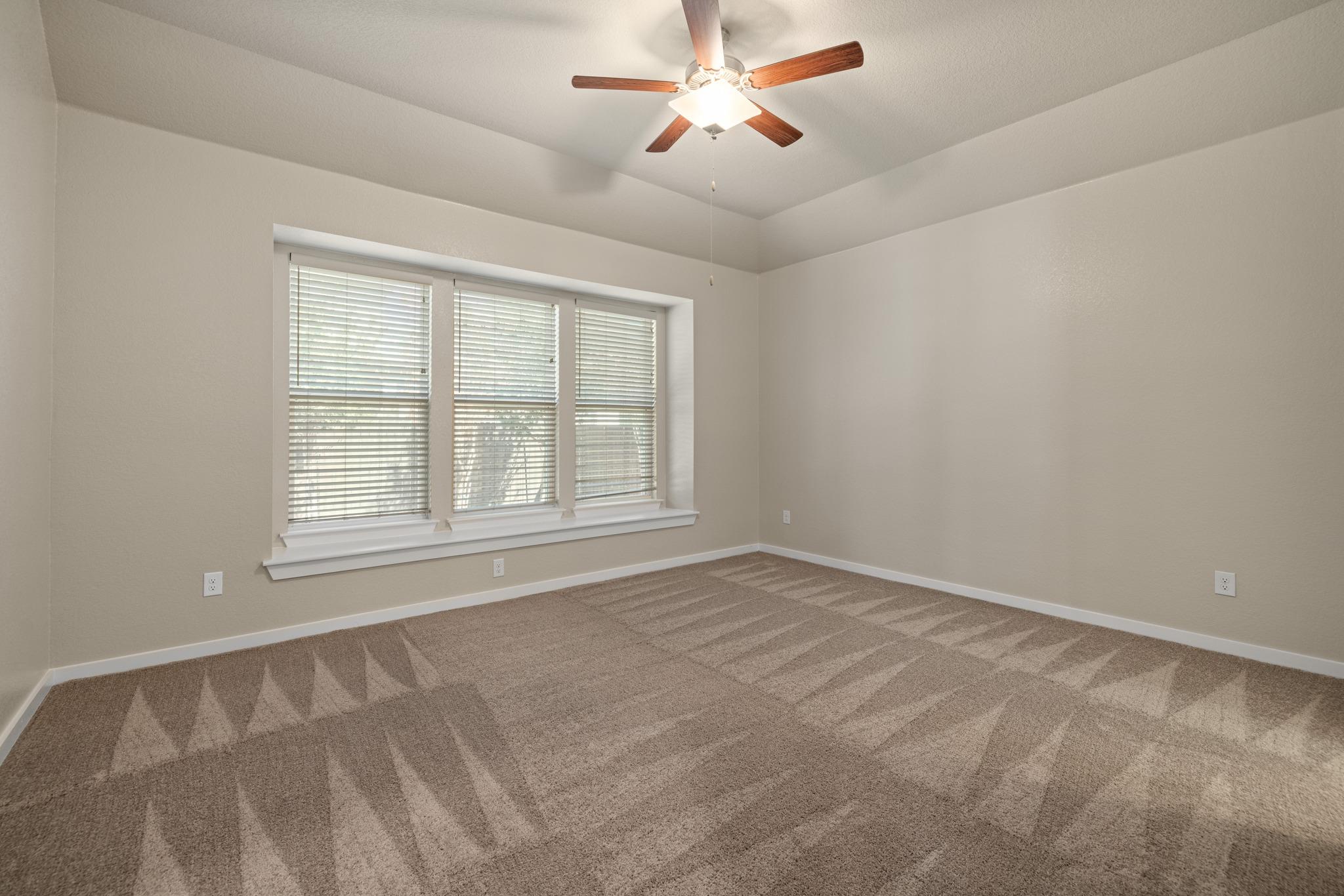 4317 Chapel Hill St Property Photo 17
