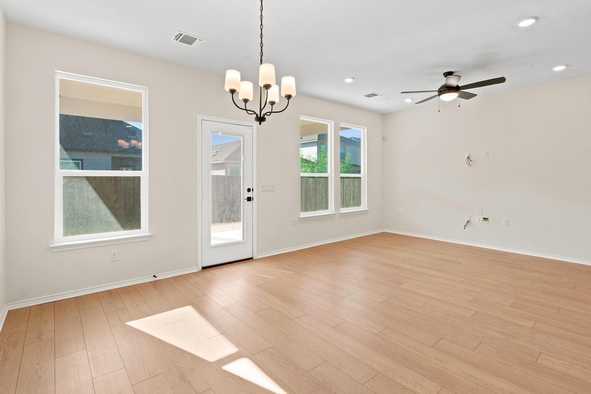 12605 Orchard Grove Ln Property Photo 11