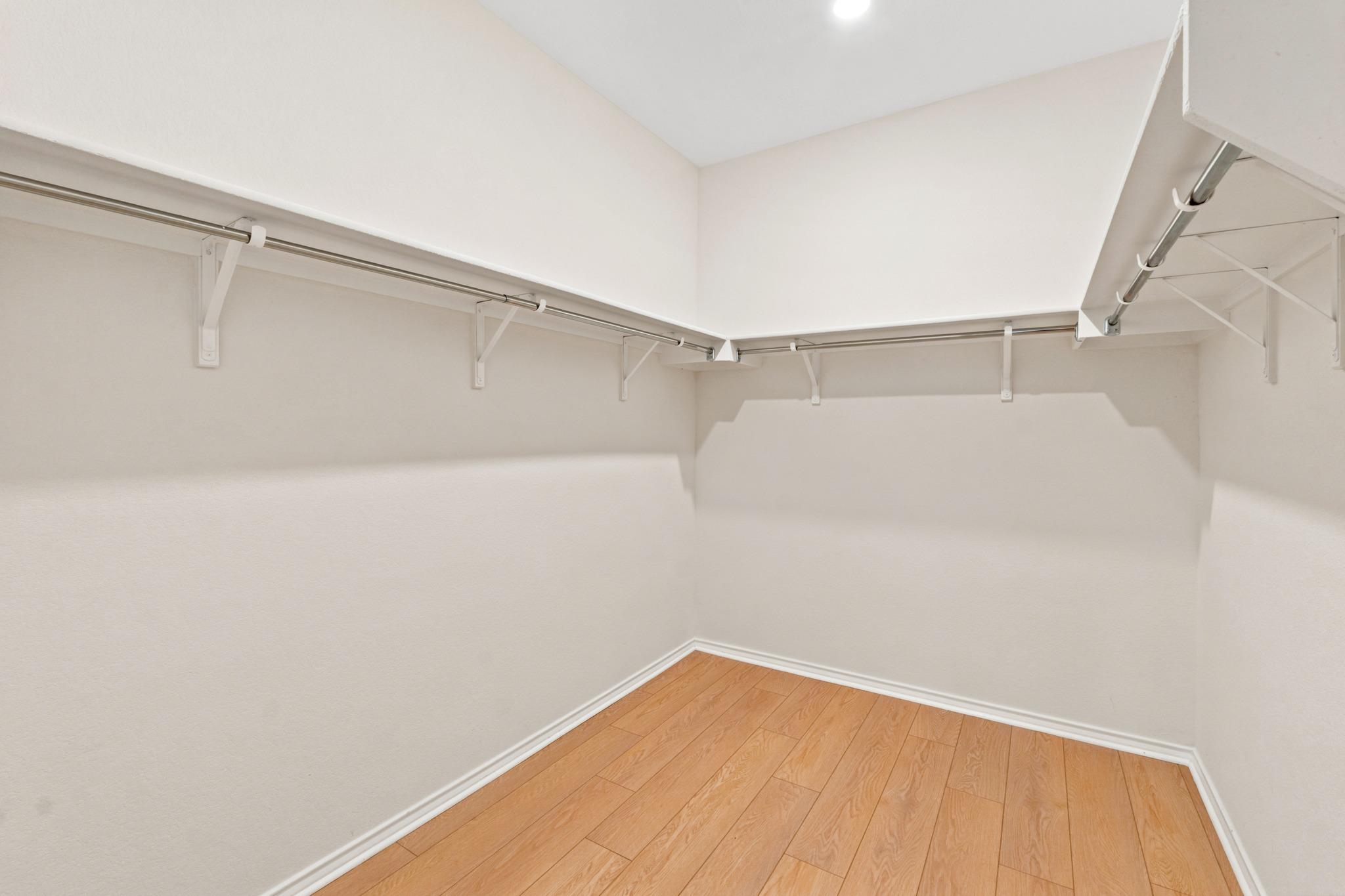 12605 Orchard Grove Ln Property Photo 17