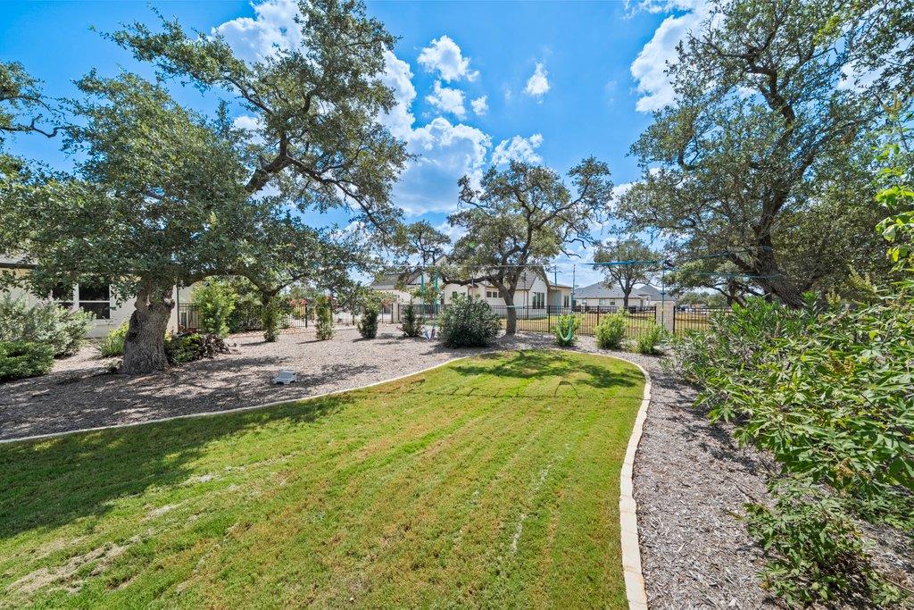 224 Berrywood Ln Property Photo 34