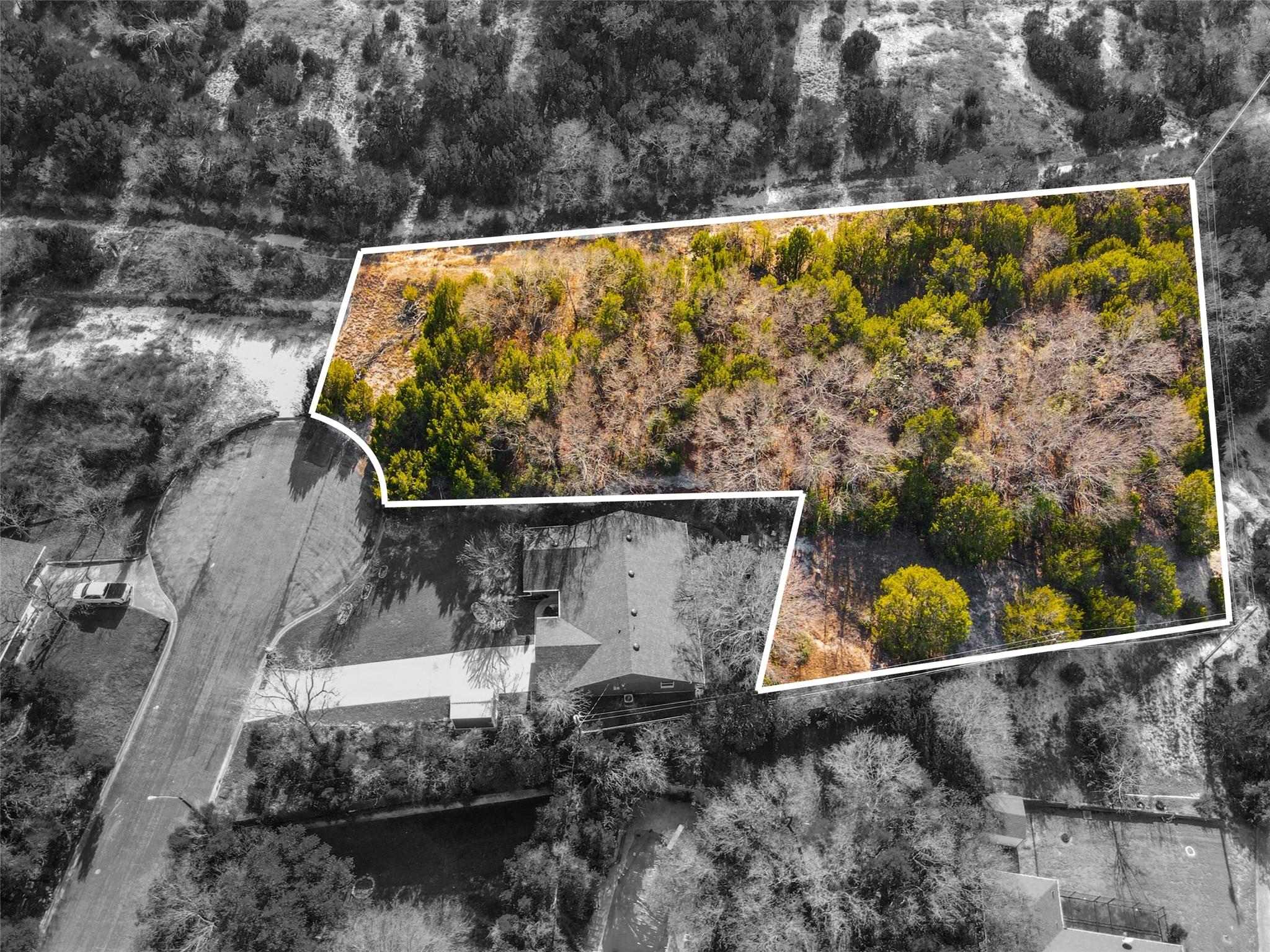 1714 Forest Hills Dr Property Photo 10
