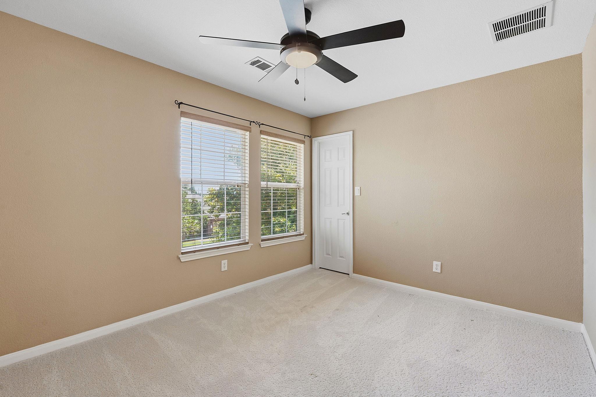 9716 Pasatiempo Dr Property Photo 28