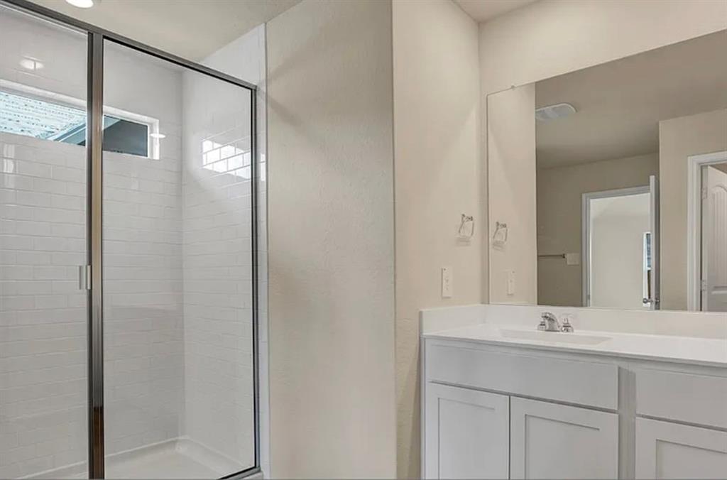 109 Bing Cir Property Photo 8