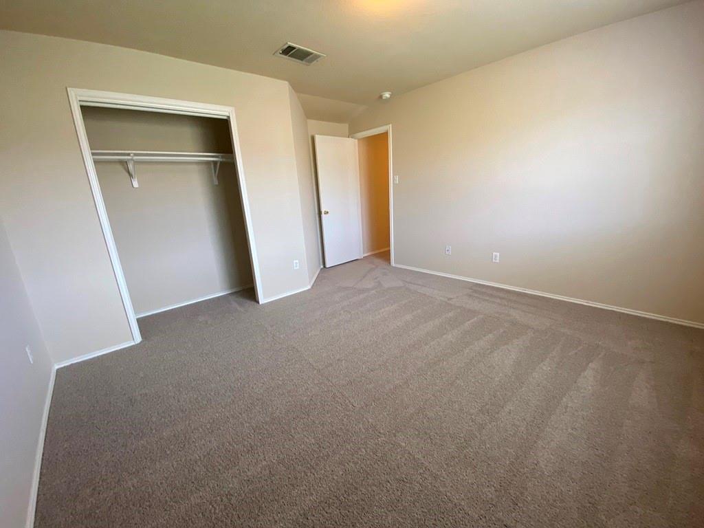 17416 Wiseman Dr Property Photo 6
