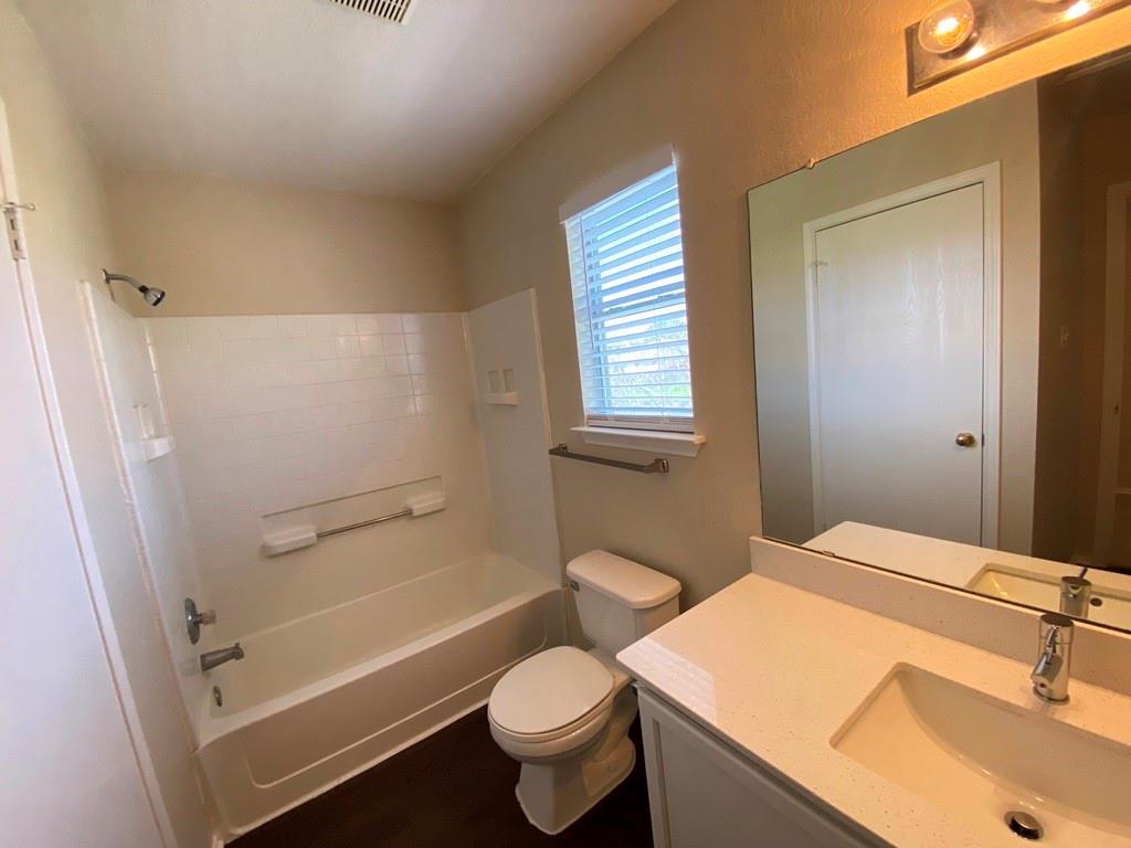 17416 Wiseman Dr Property Photo 32