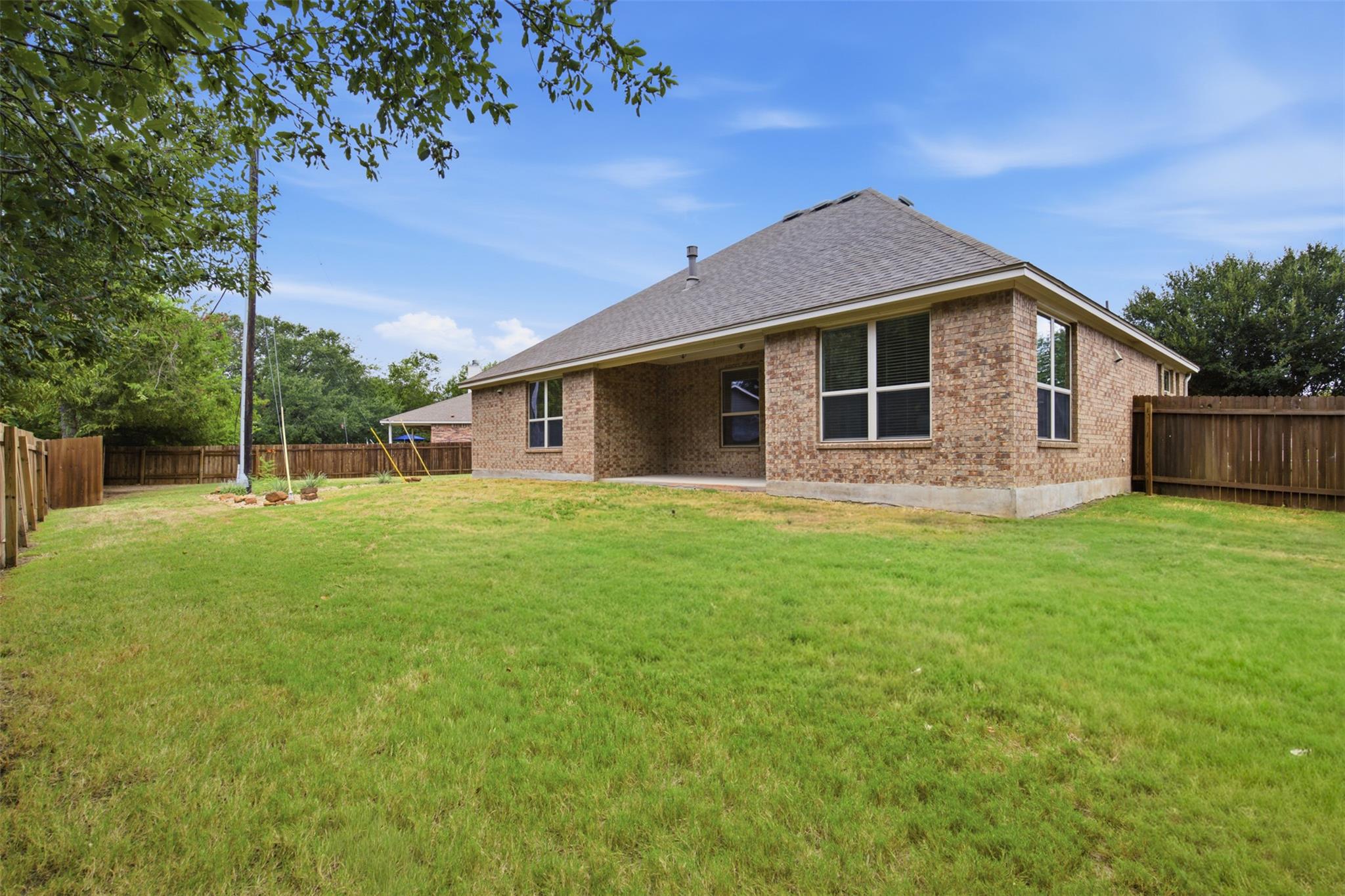406 Summer Vista Cv Property Photo 18