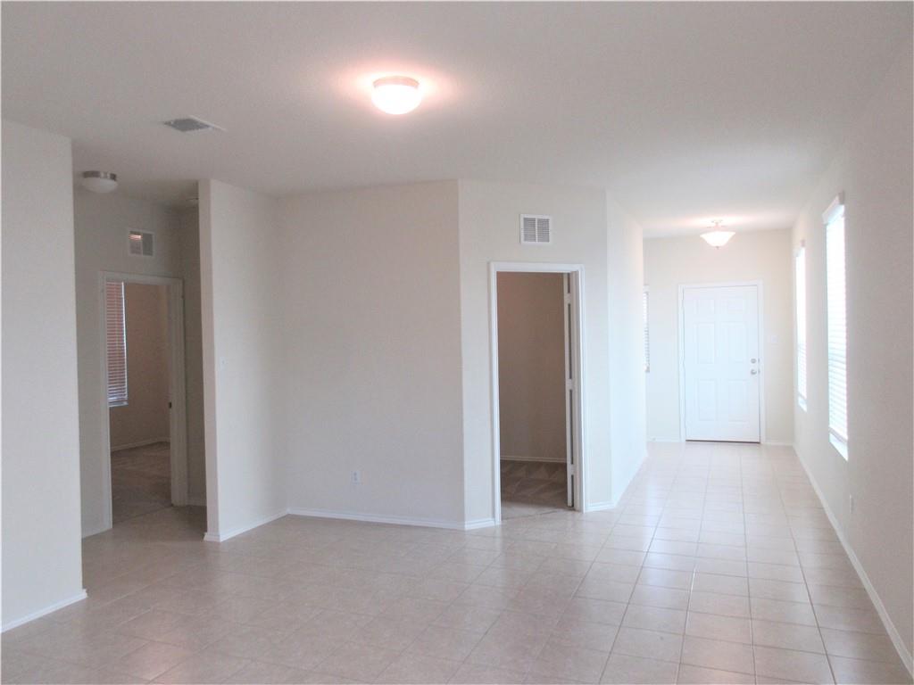 124 Green Egret Way Property Photo 3