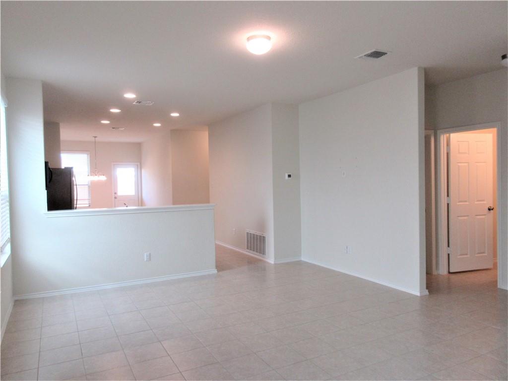 124 Green Egret Way Property Photo 4