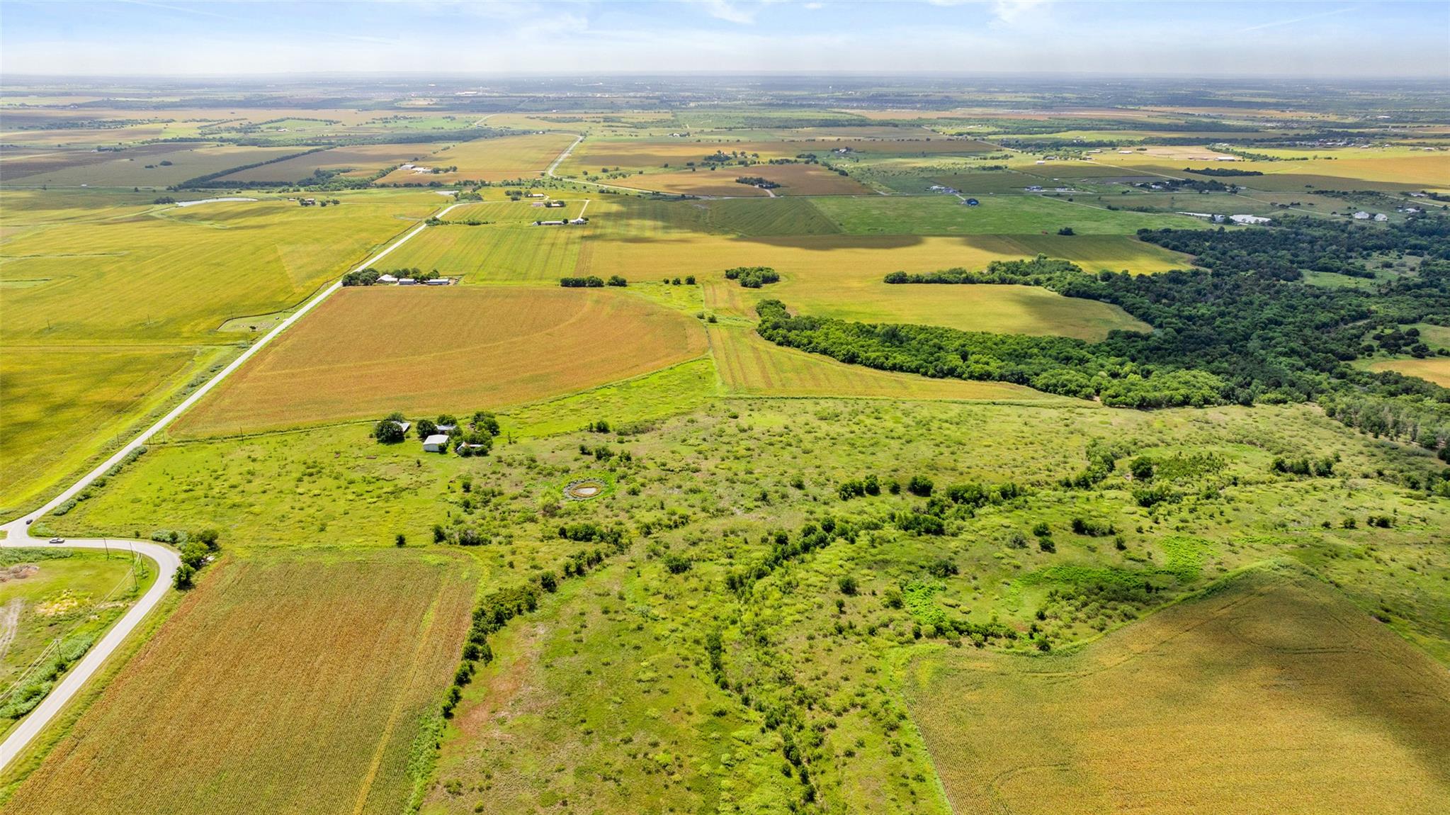 14101 Manda Rd Property Photo 4