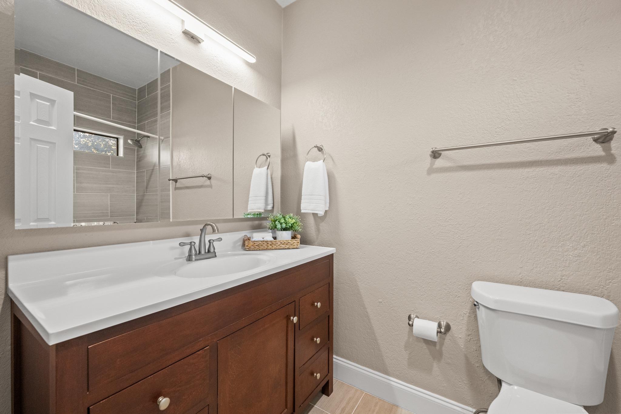 3001 Cedar St #a 102 Property Photo 14