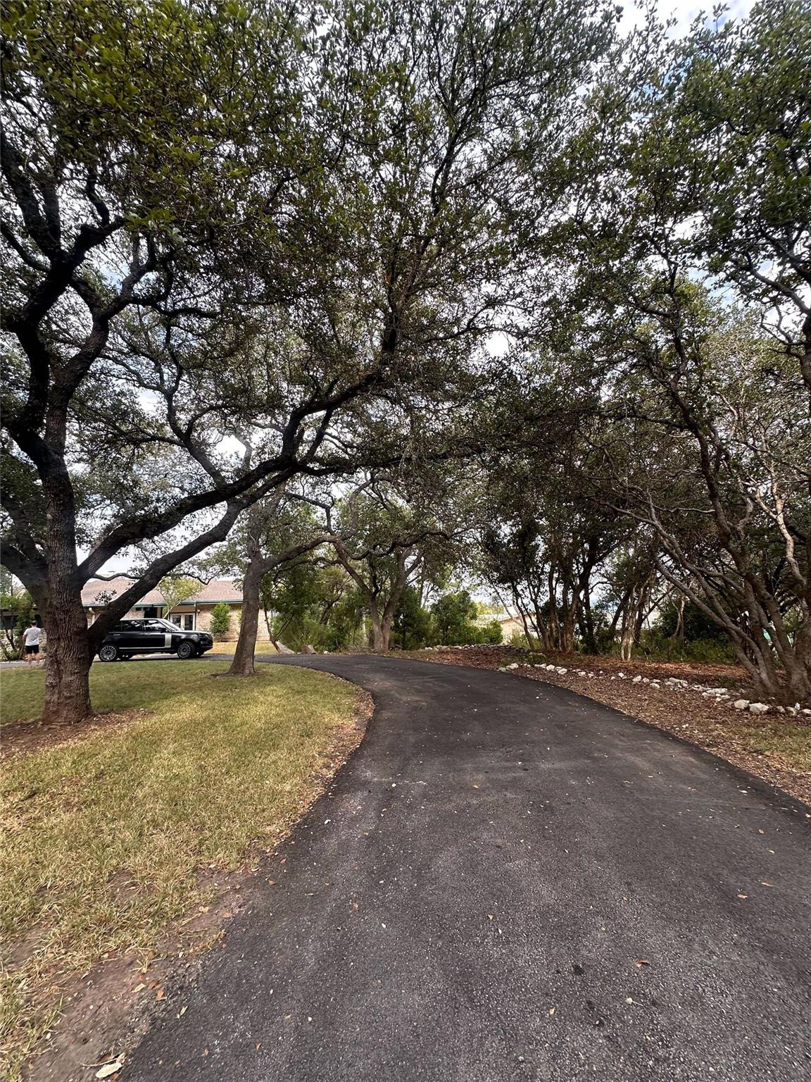 1302 Ridgecrest Dr Property Photo 4