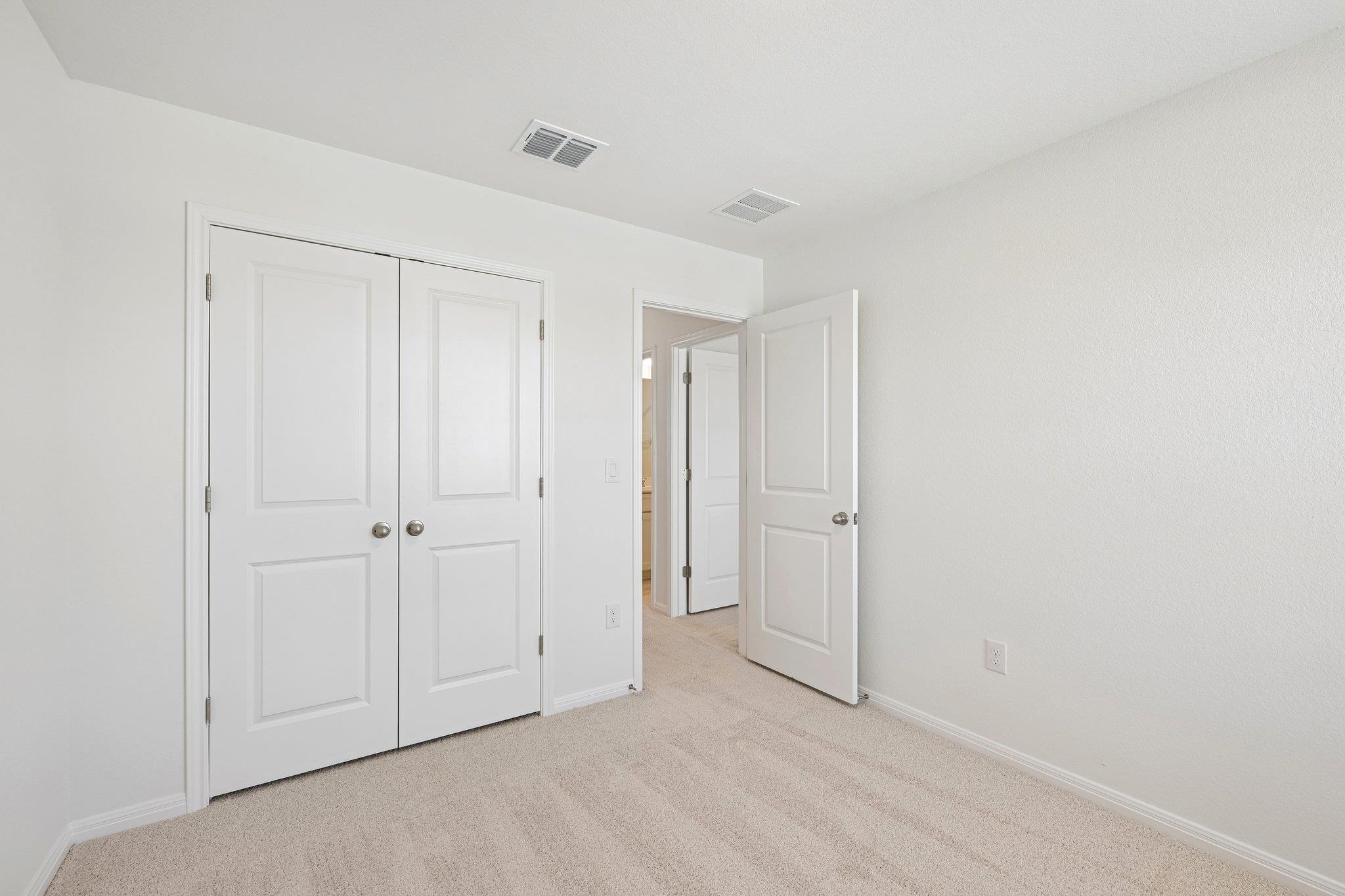 335 Young St Property Photo 22