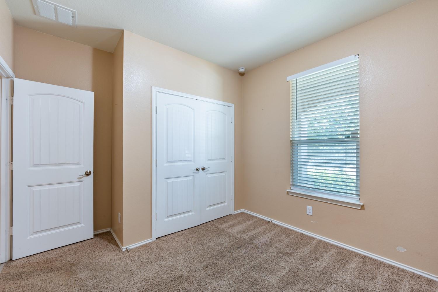 12416 Dwight Eisenhower St Property Photo 12