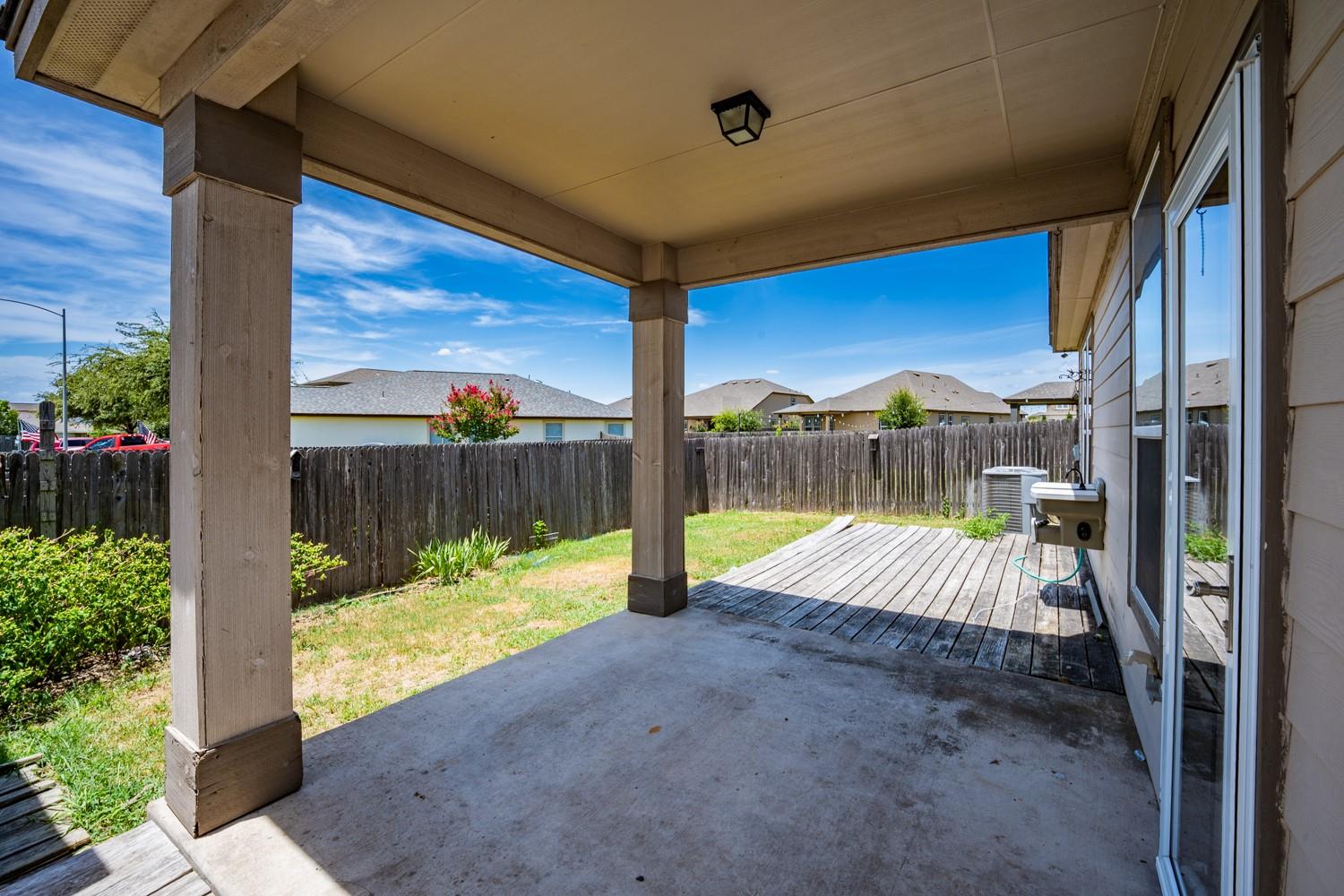 12416 Dwight Eisenhower St Property Photo 16
