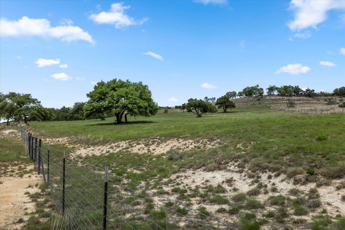 6594 W Hwy 290 None Property Photo 37