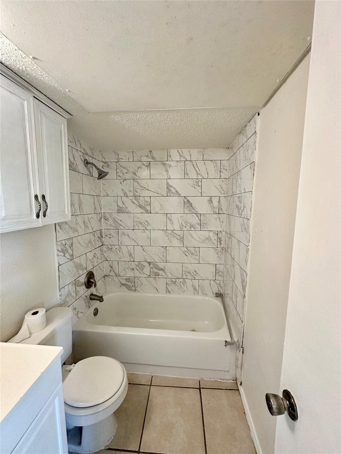 4322 Gillis St #204 Property Photo 17