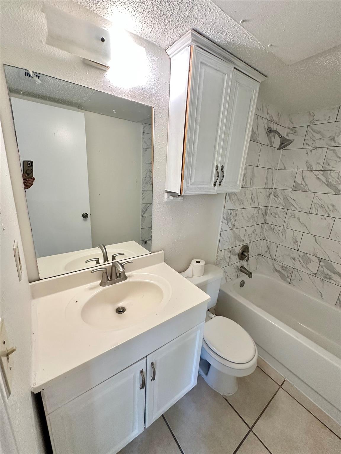 4322 Gillis St #204 Property Photo 20