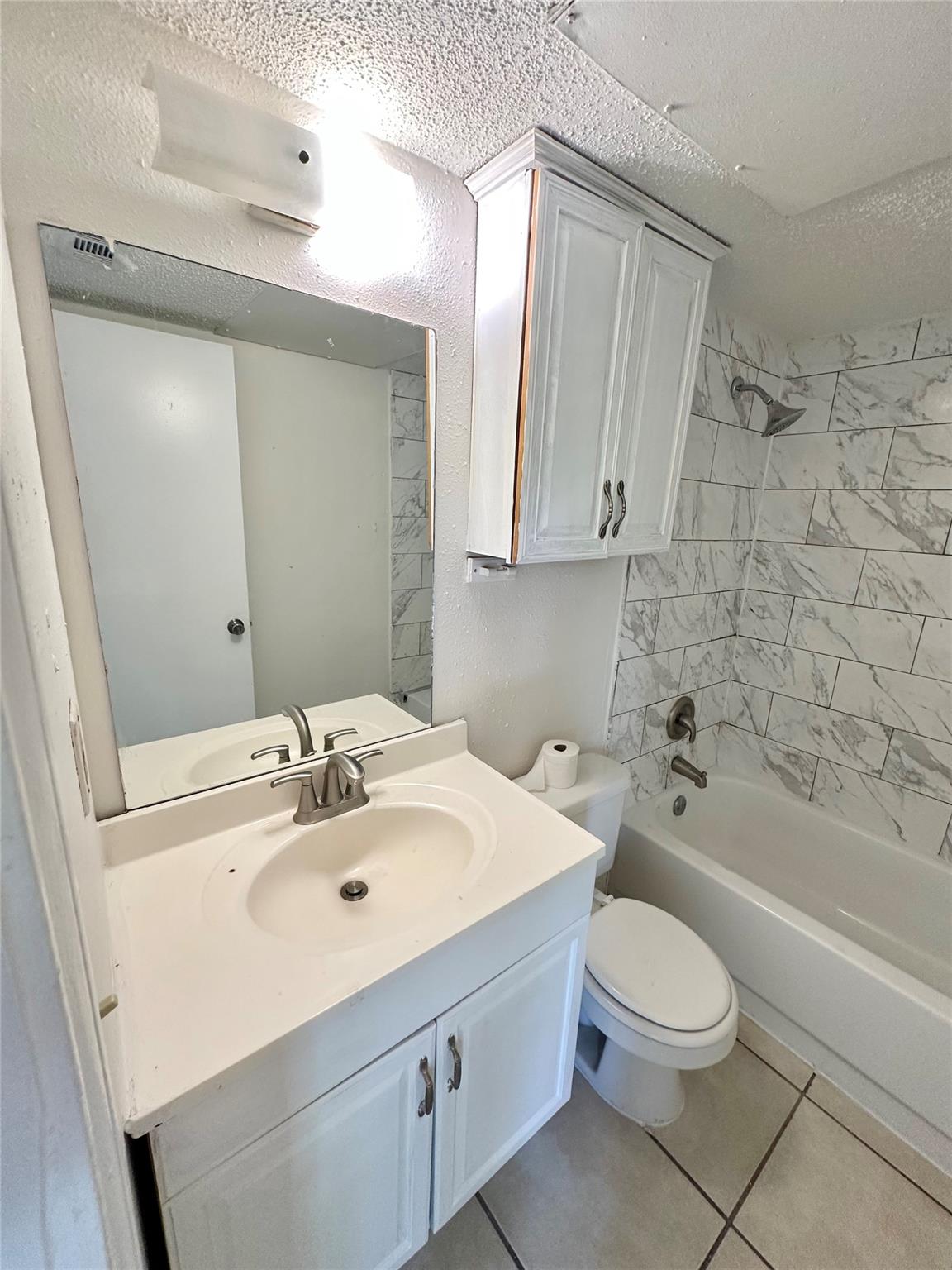 4322 Gillis St #204 Property Photo 23