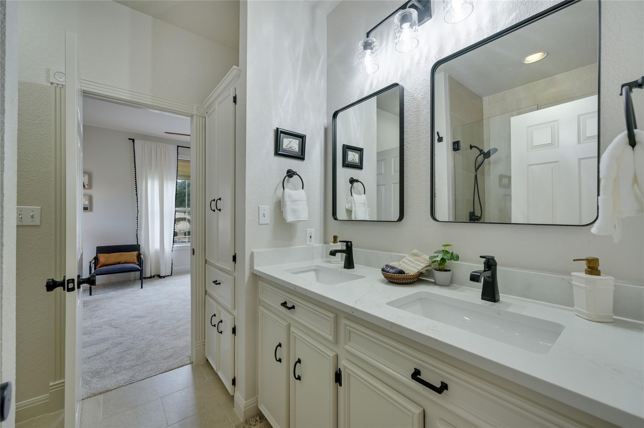 1174 Royal Eagle Dr Property Photo 34