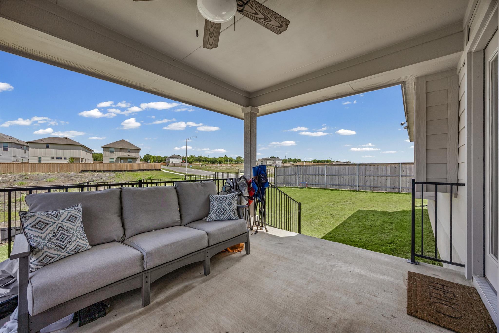 627 Biscayne Bay Bnd Property Photo 17