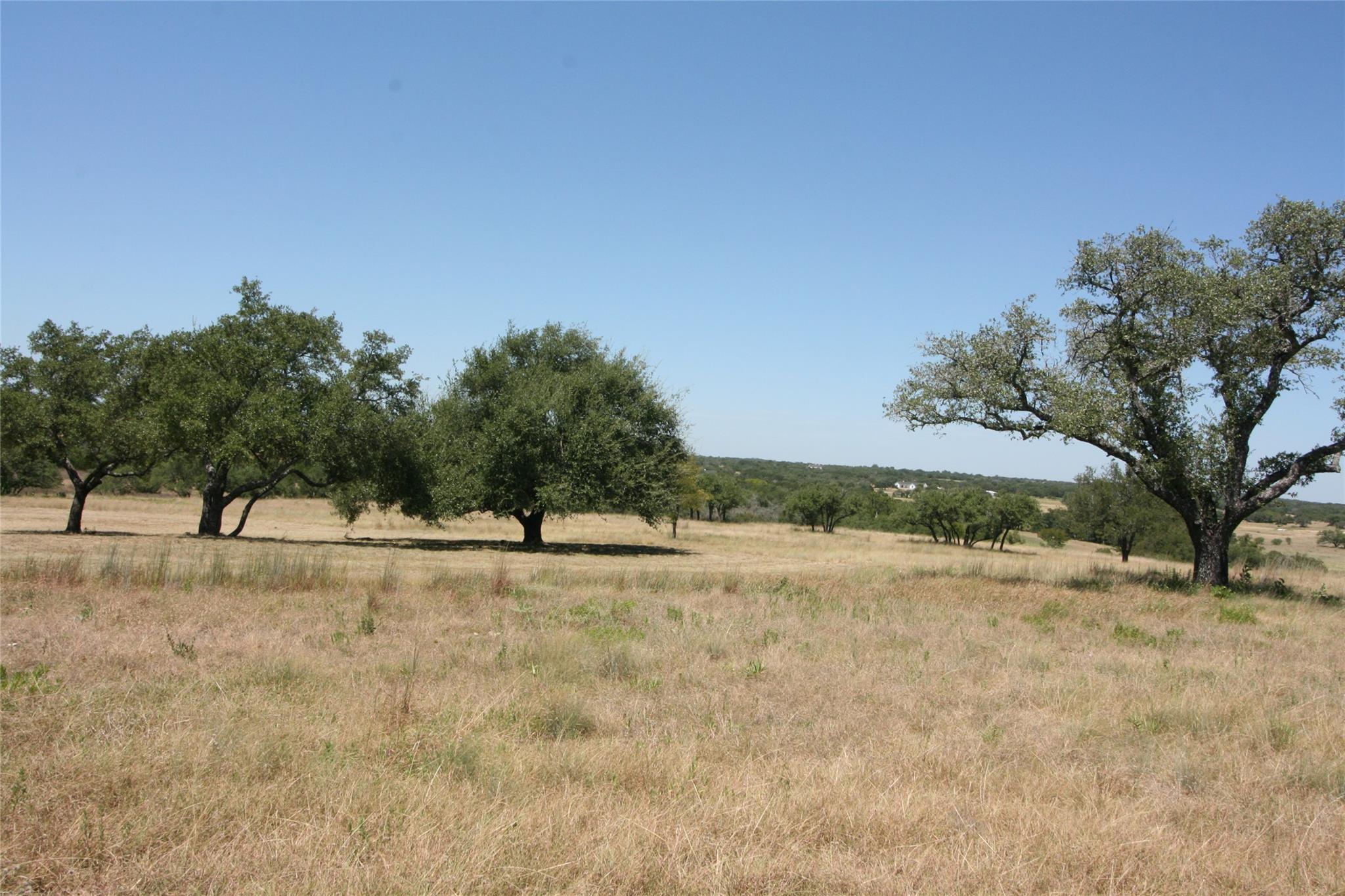 191 Pivot Cir Property Photo 3