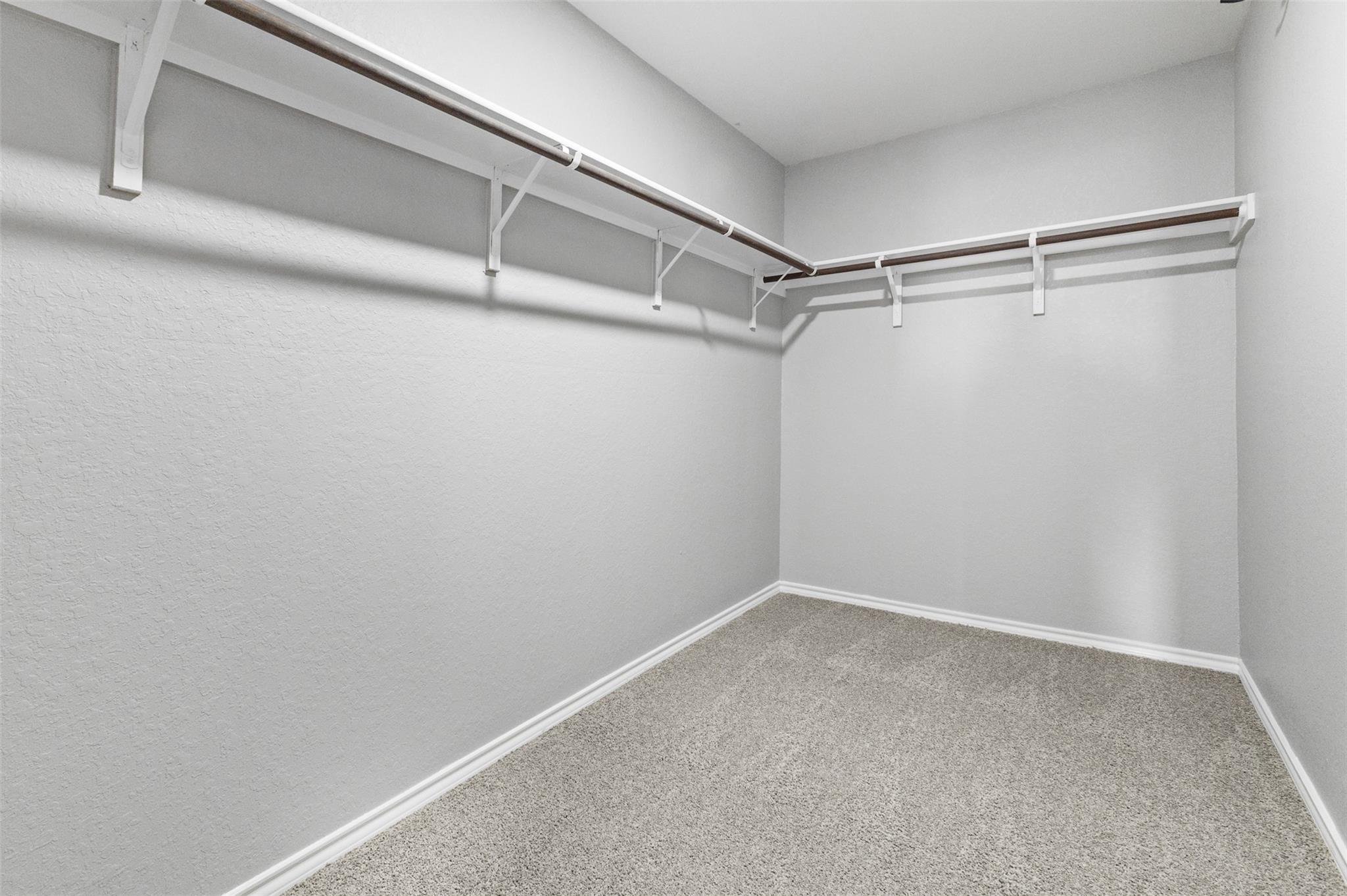223 Hunters Brk Property Photo 13