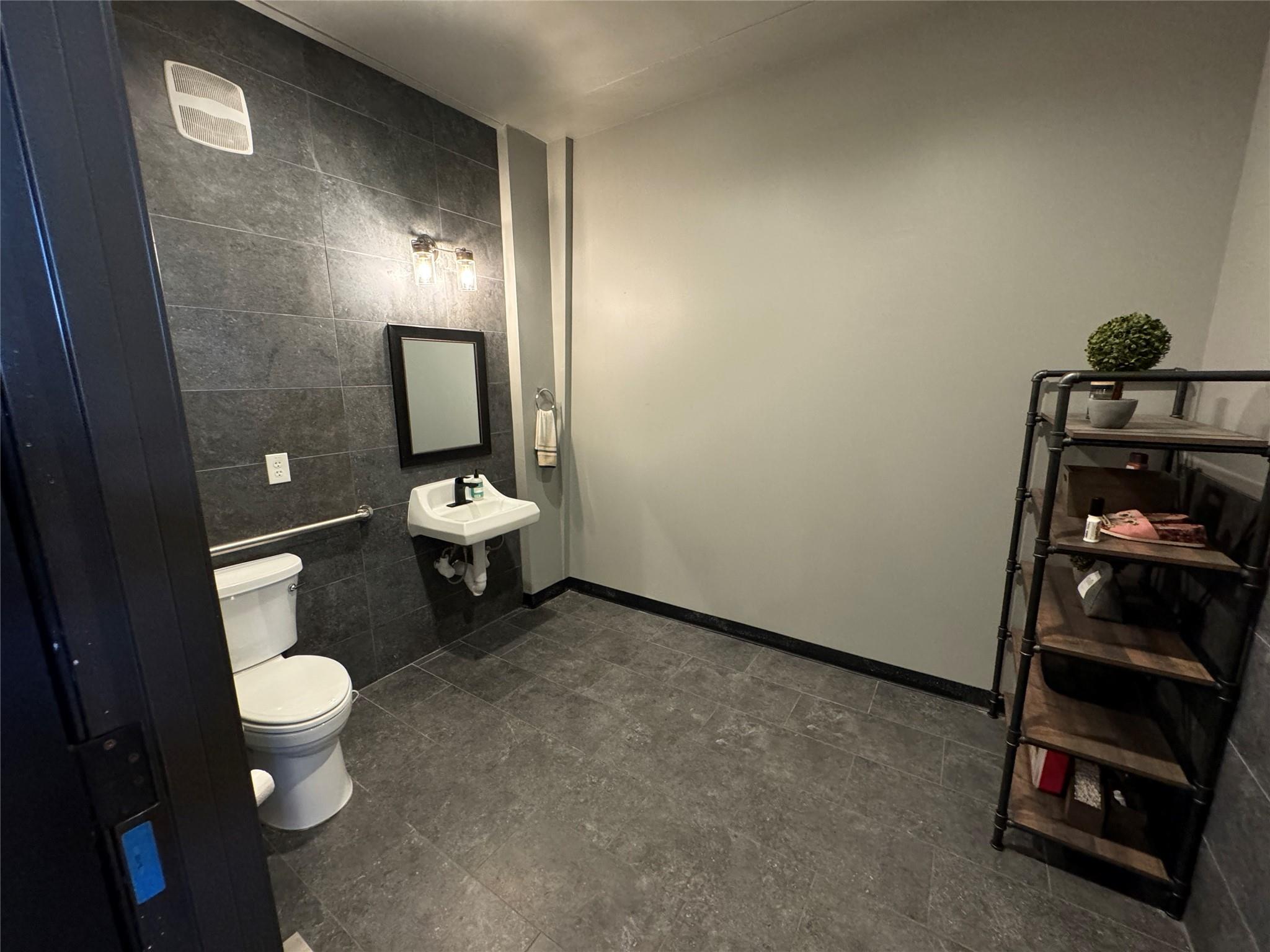 7637 Fm 3009 702 Property Photo 7