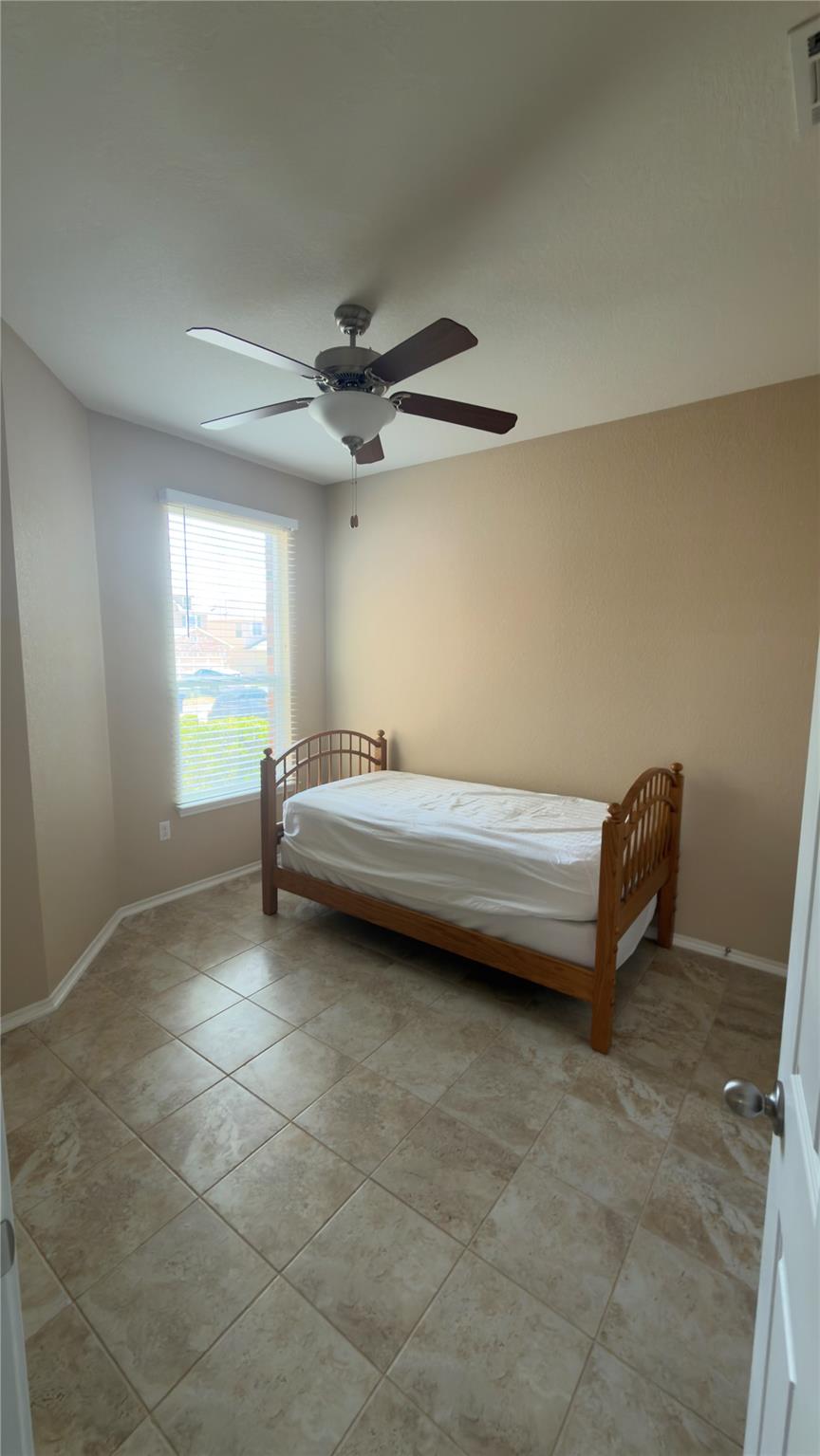 14620 Goshawk Dr Property Photo 8