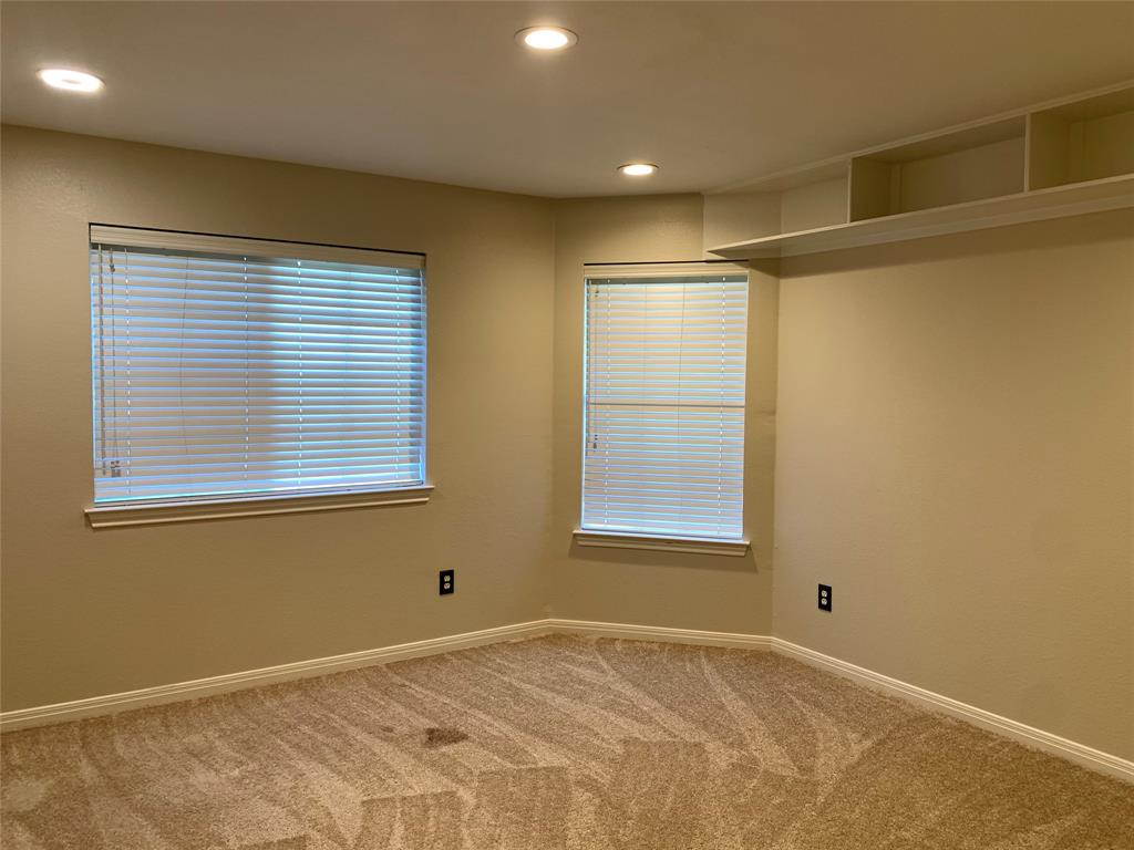 4512 Heights Dr Property Photo 26