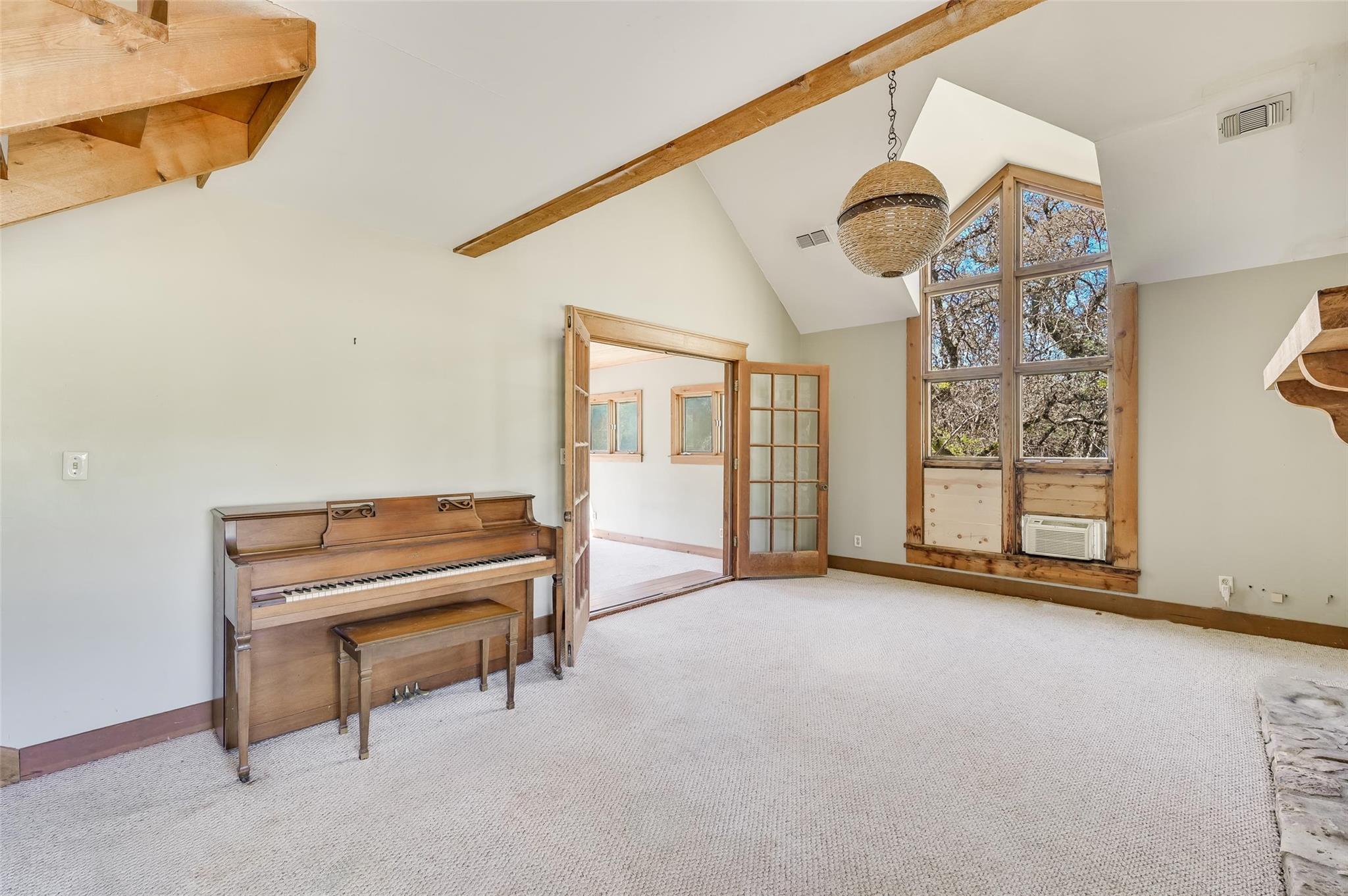 22419 Hazy Hollow Cv Property Photo 8