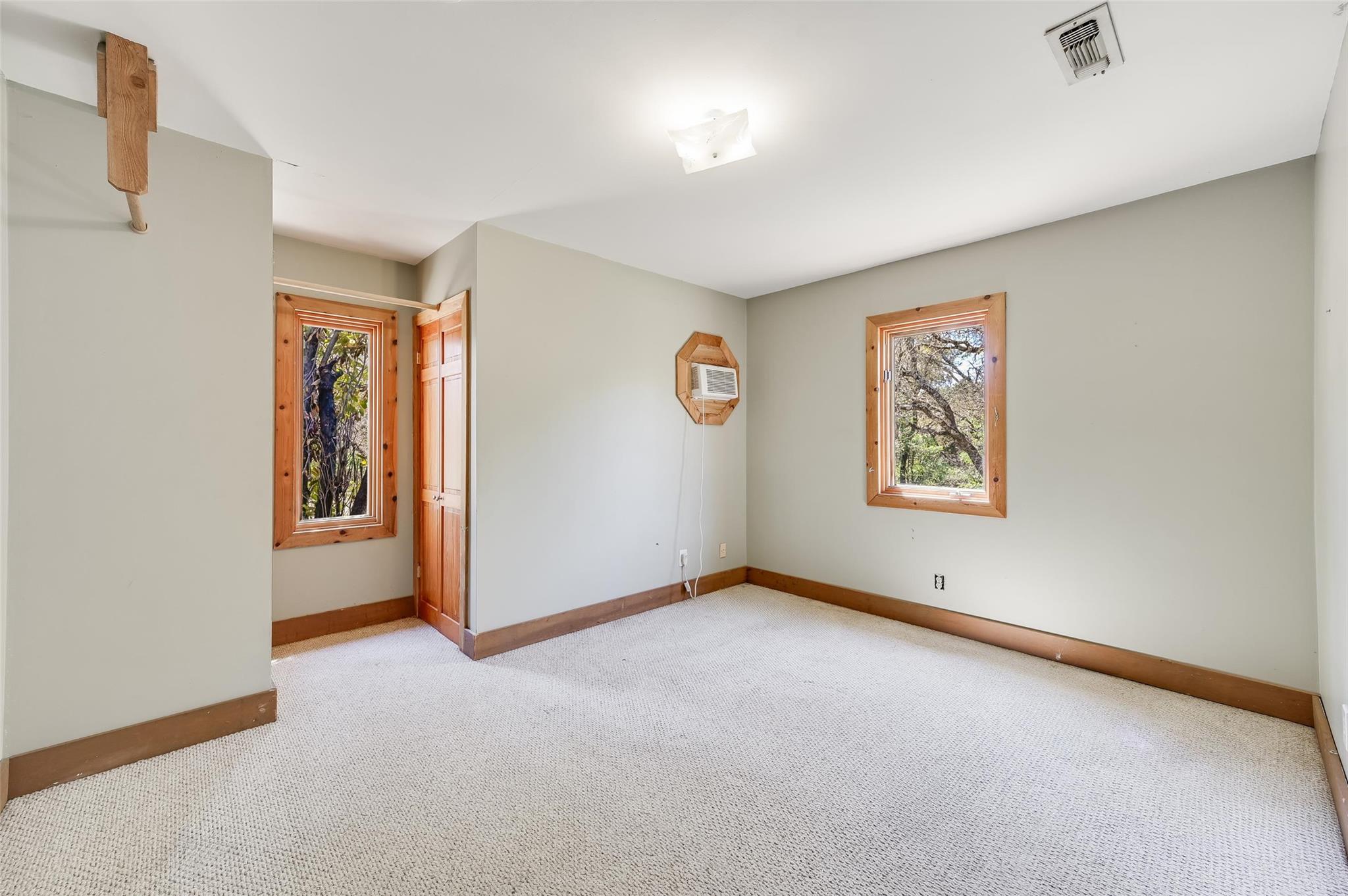 22419 Hazy Hollow Cv Property Photo 14