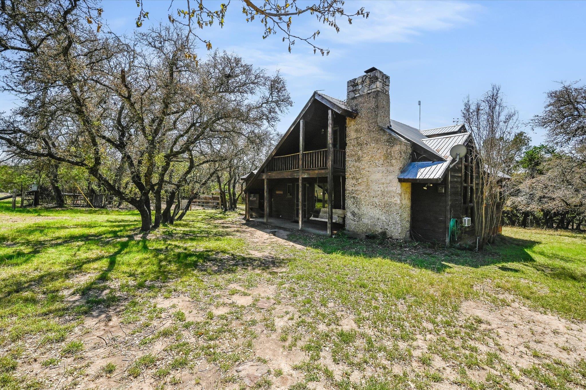 22419 Hazy Hollow Cv Property Photo 19