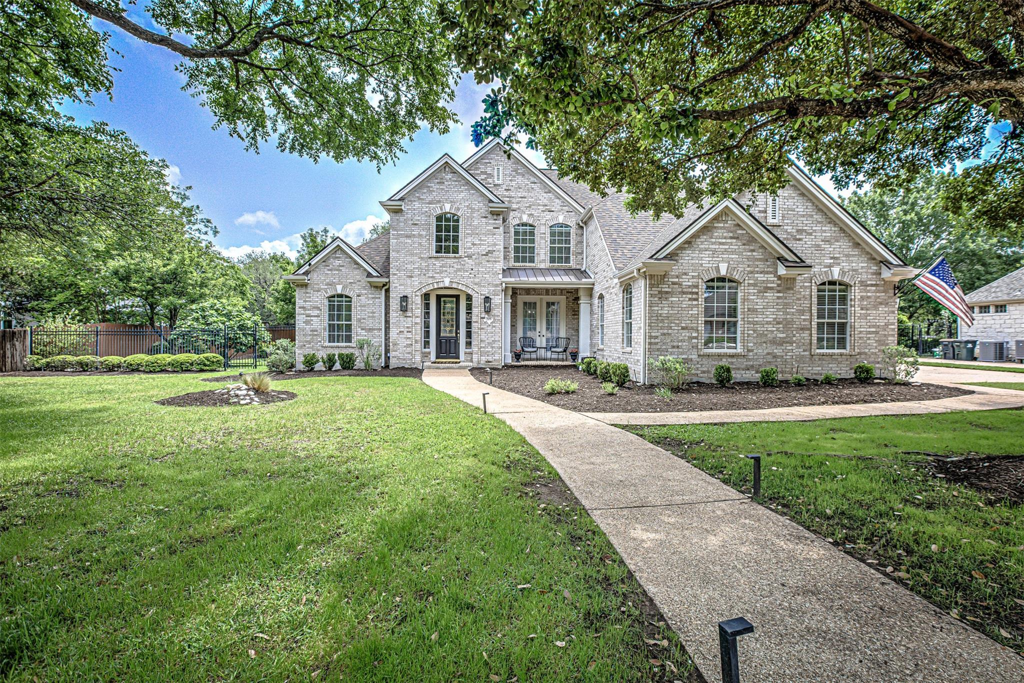 Real Estate Main Image