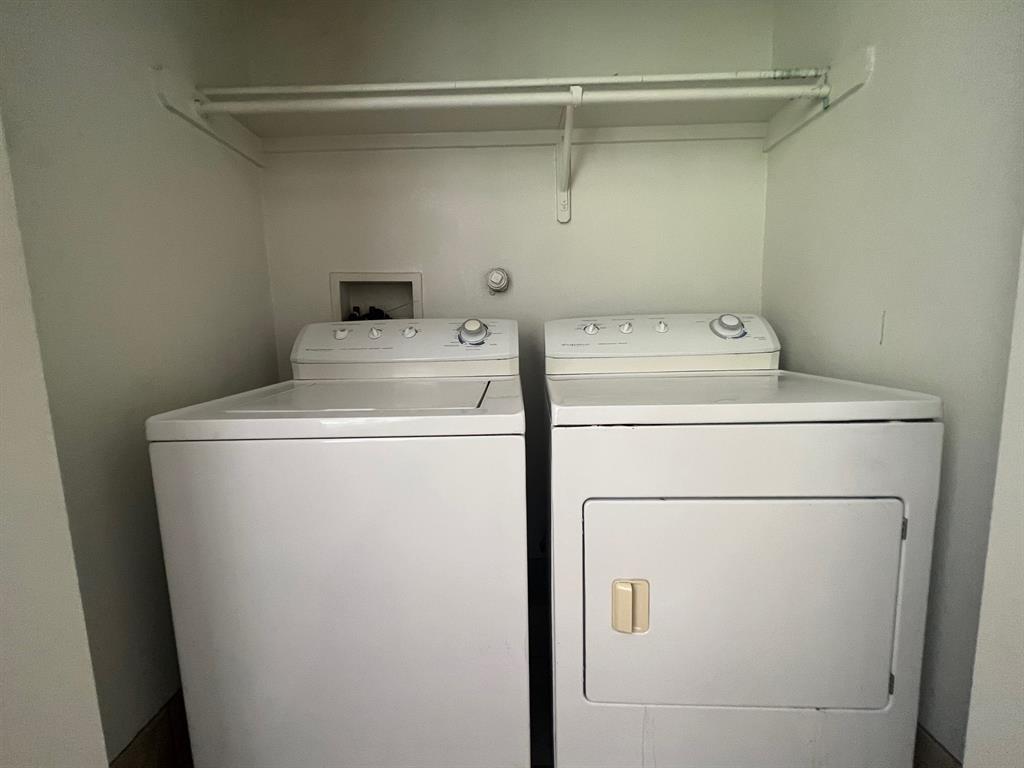 5402 Martin Ave #a Property Photo 11