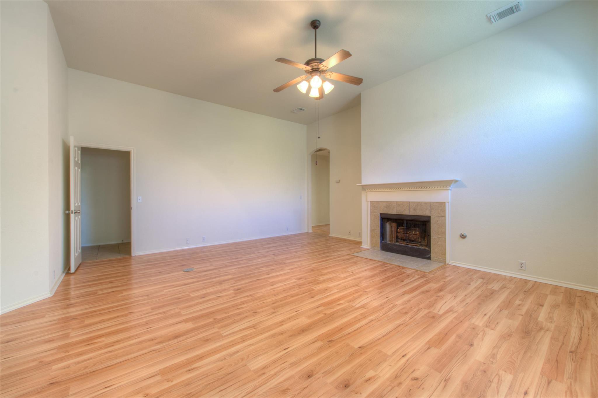 1632 Belvedere Pl Property Photo 11