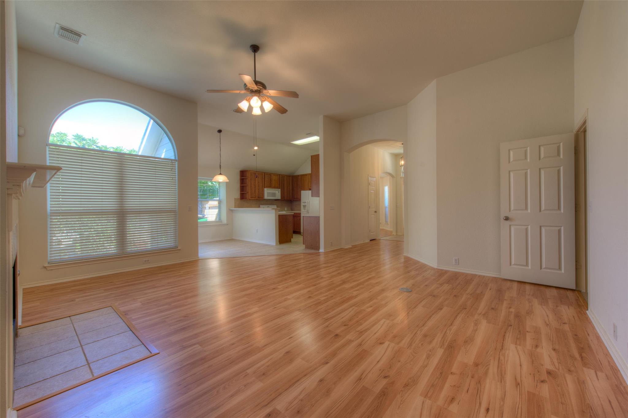 1632 Belvedere Pl Property Photo 13